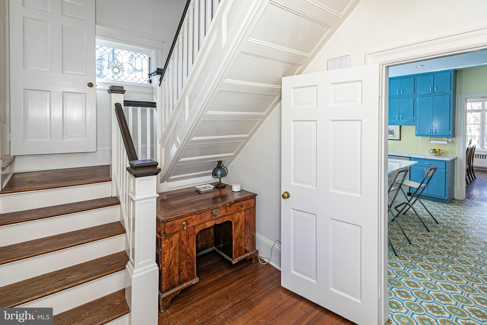 INSTITUTE AREA - Residential