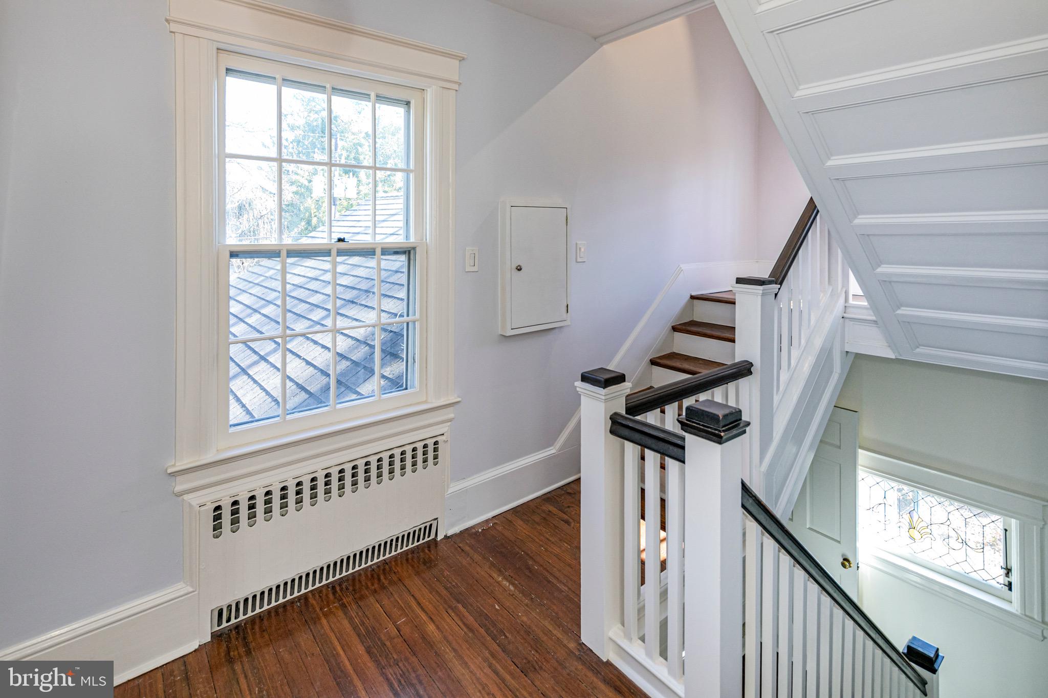 INSTITUTE AREA - Residential