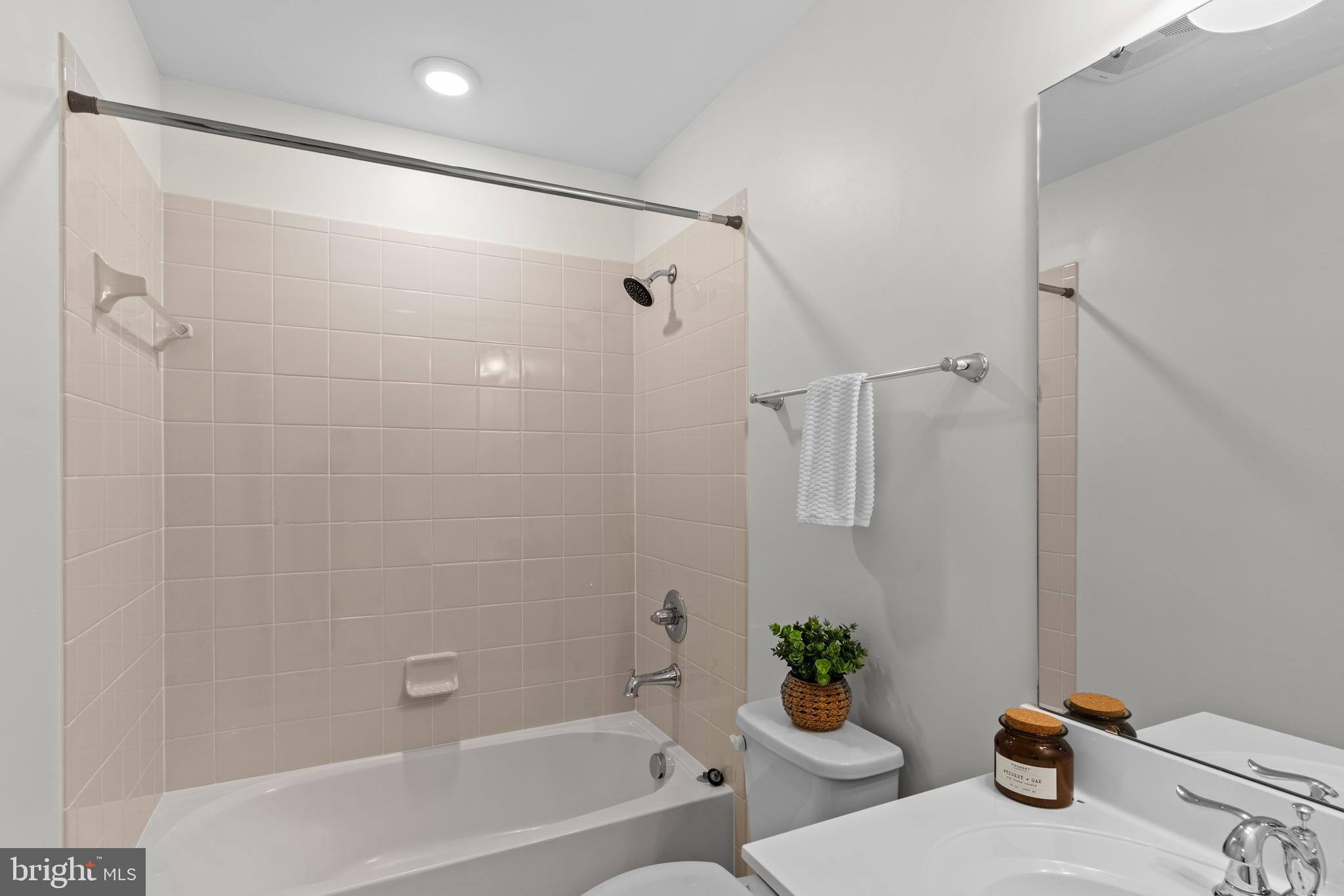 WESTRIDGE CONDOMINIUM - Residential