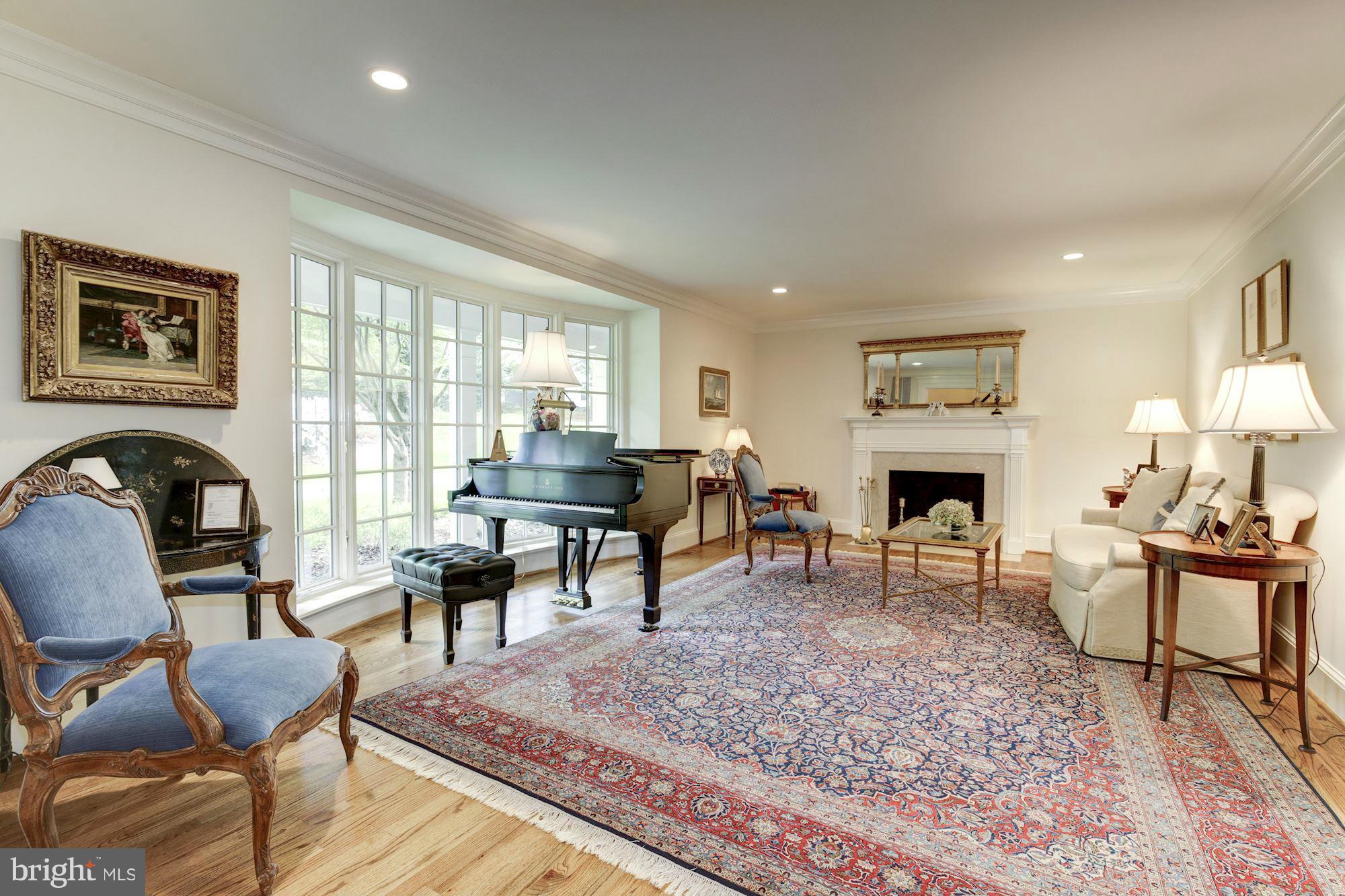 POTOMAC FALLS - Residential