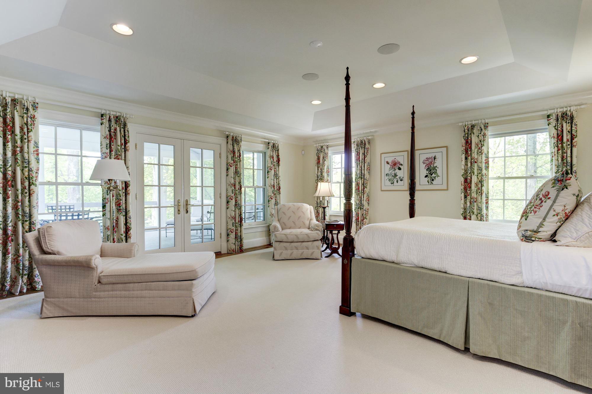 POTOMAC FALLS - Residential