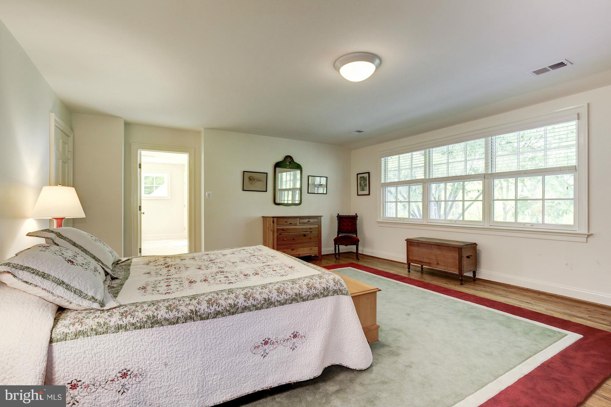 POTOMAC FALLS - Residential