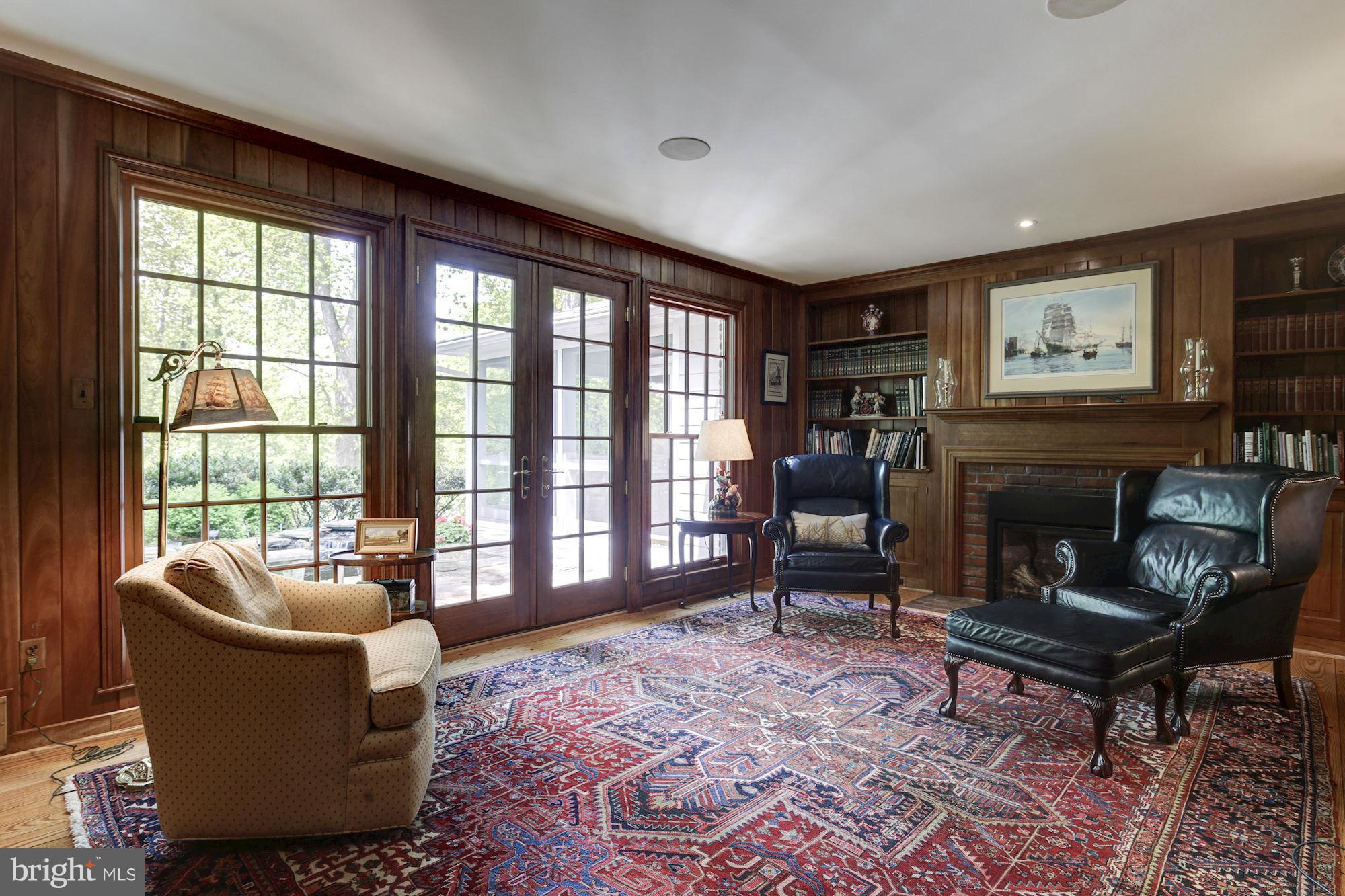 POTOMAC FALLS - Residential