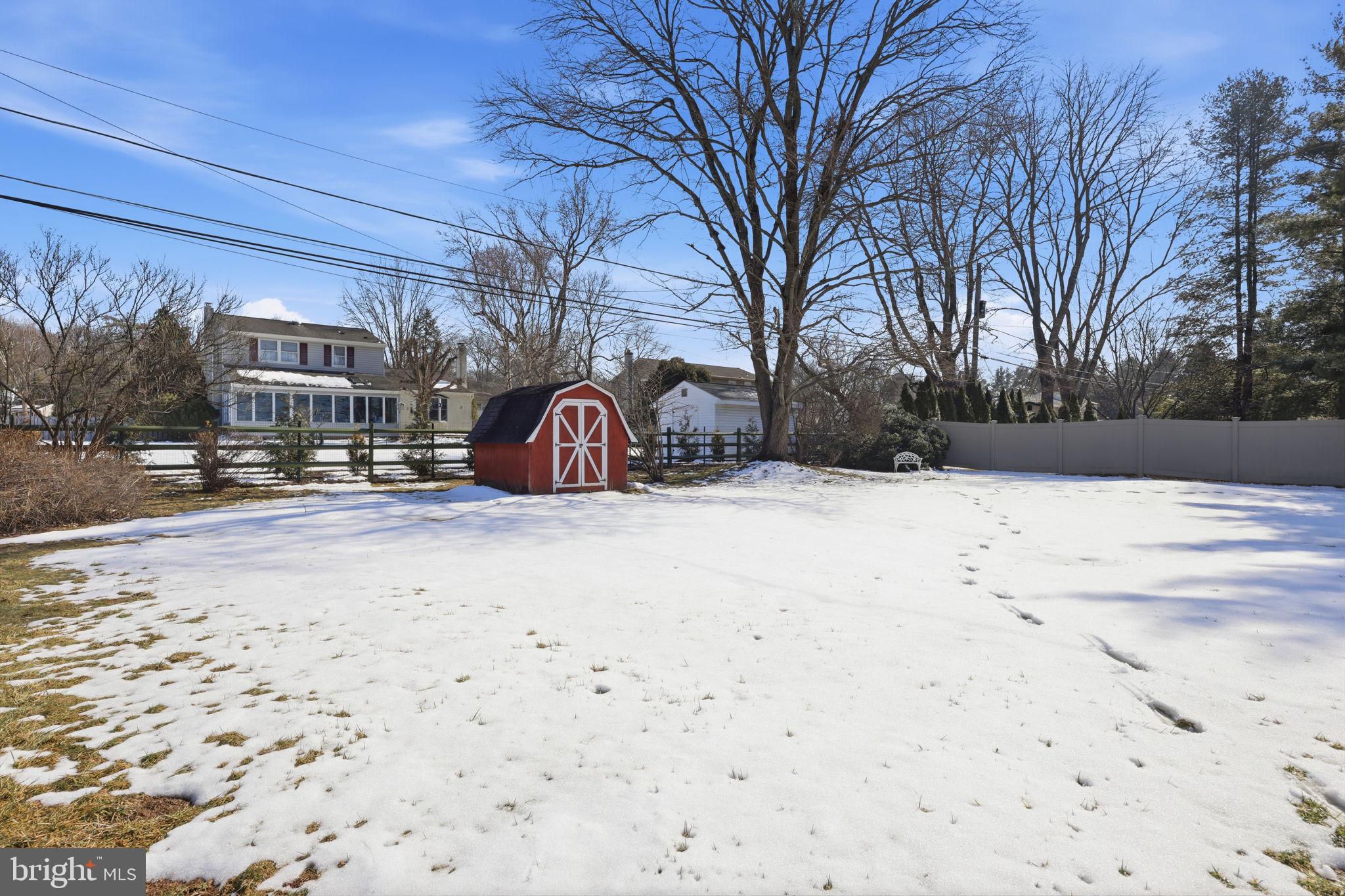 PENN BROOKE - Residential