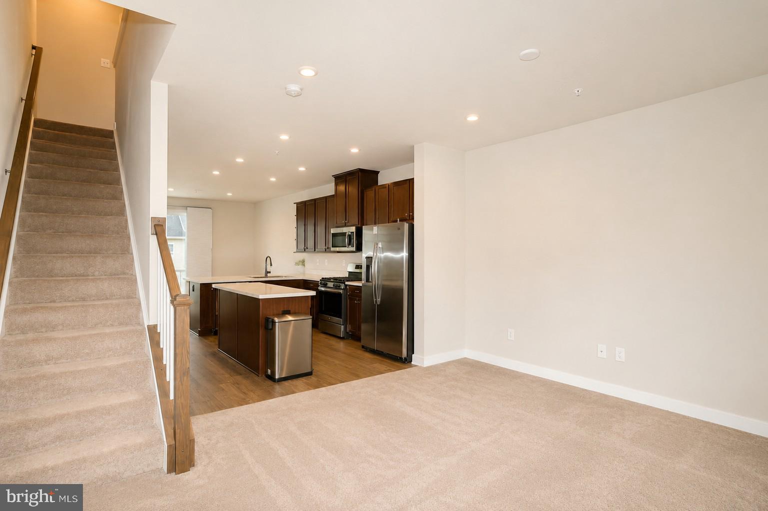 WEST PARK VILLAGE - Residential