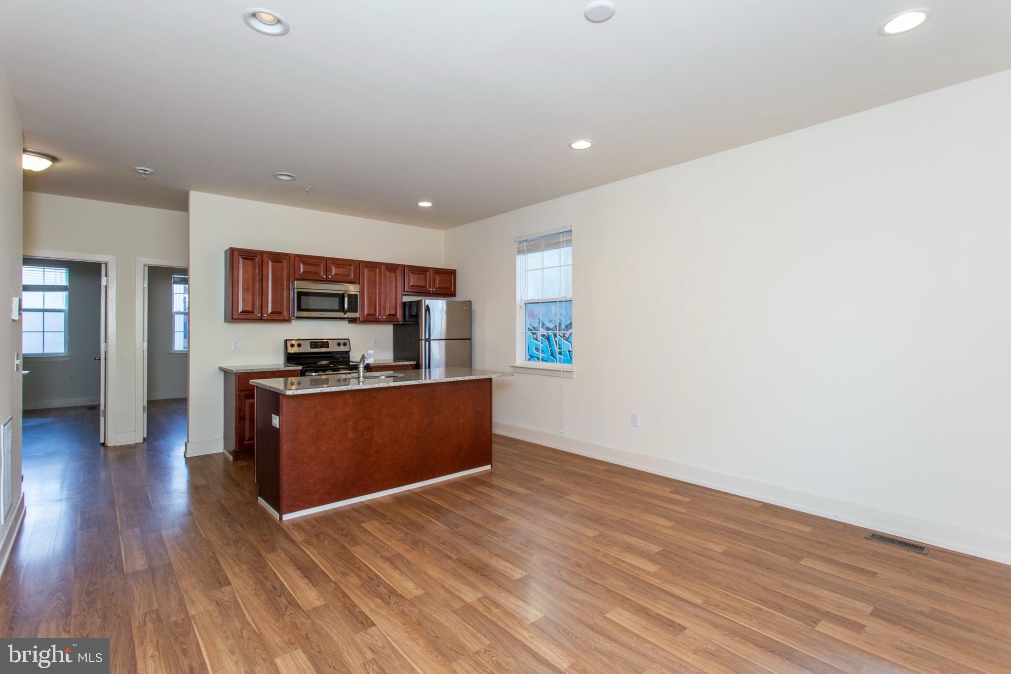 TEMPLE UNIVERSITY - Residential Lease