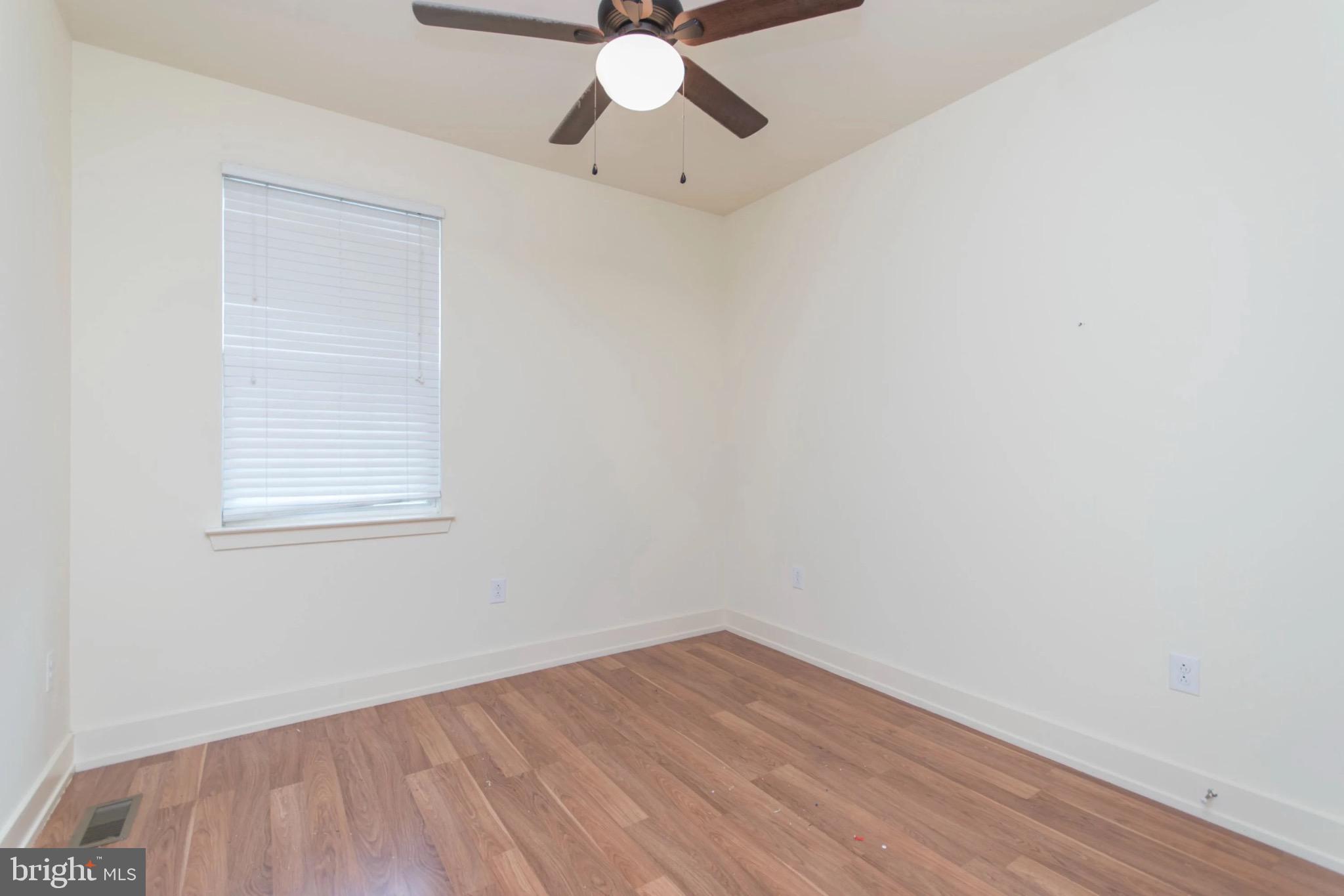 TEMPLE UNIVERSITY - Residential Lease