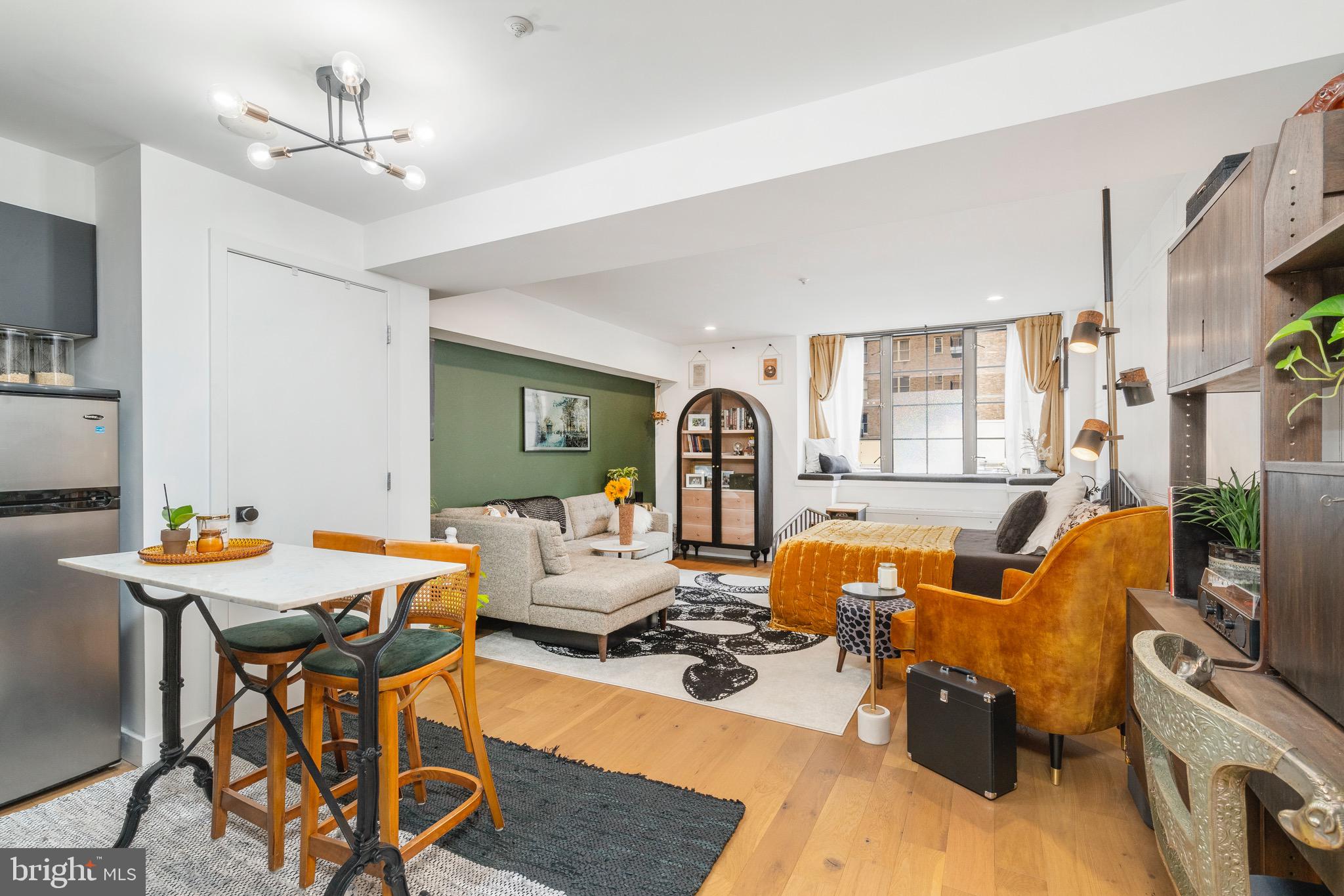 RITTENHOUSE SQUARE - Residential