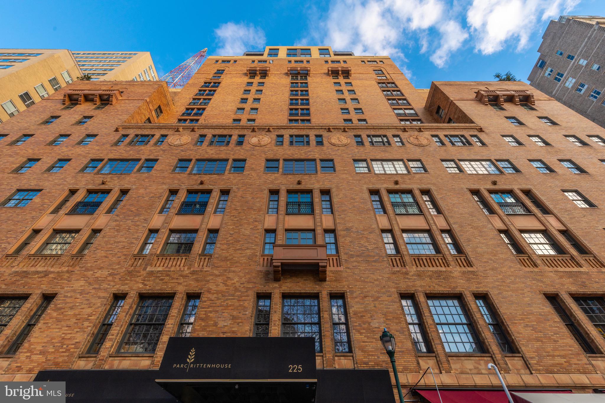 RITTENHOUSE SQUARE - Residential
