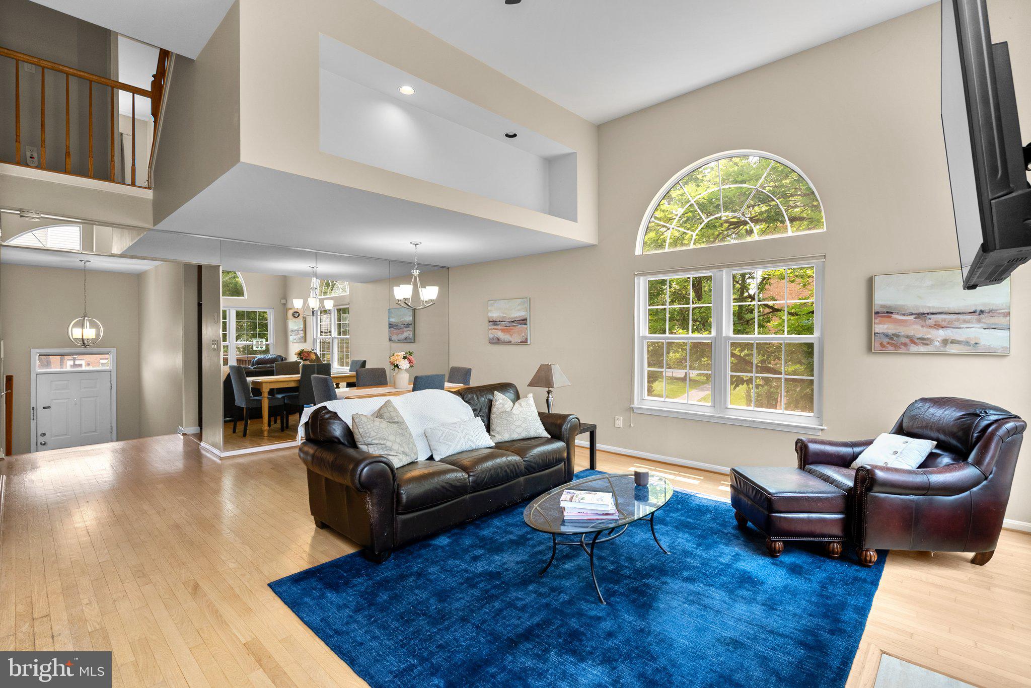 25 SILVER MOON DRIVE