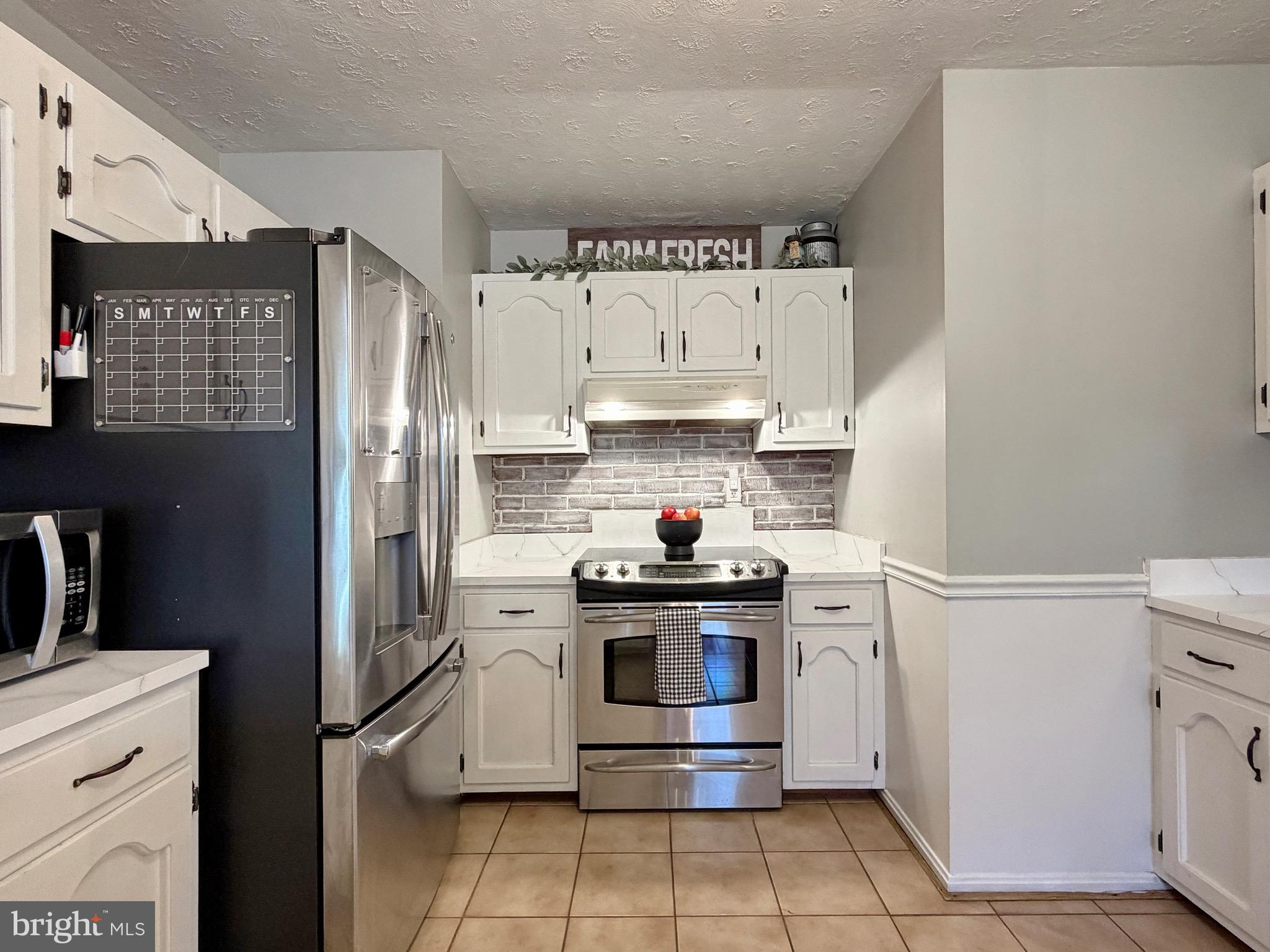 PLEASANT ACRES - Residential