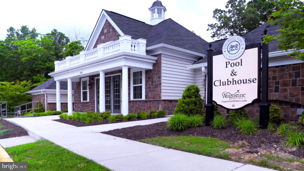 COLONIAL FORGE - Residential