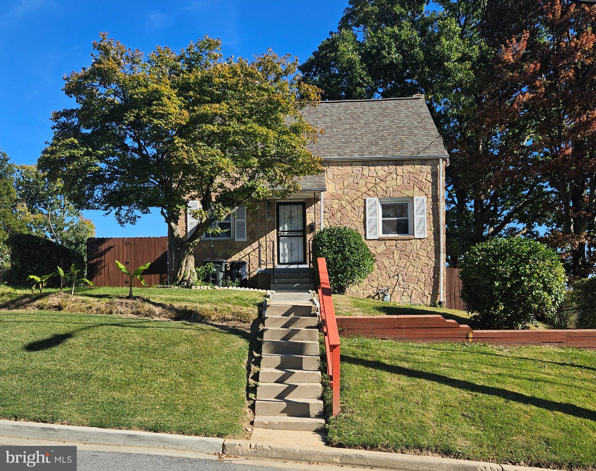 WASHINGTON SUBURBAN HOME - Residential