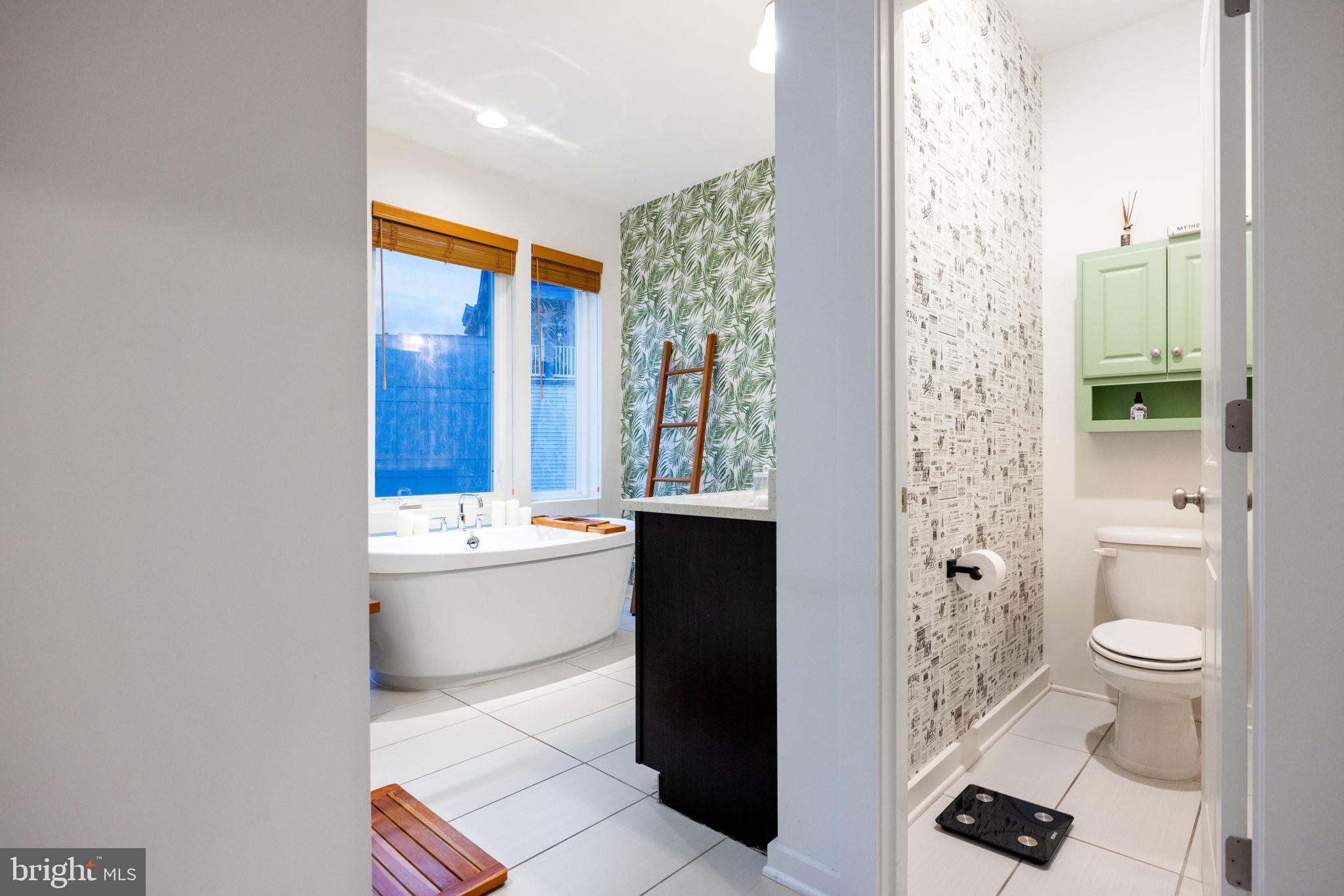 RIVER PLACE - Residential