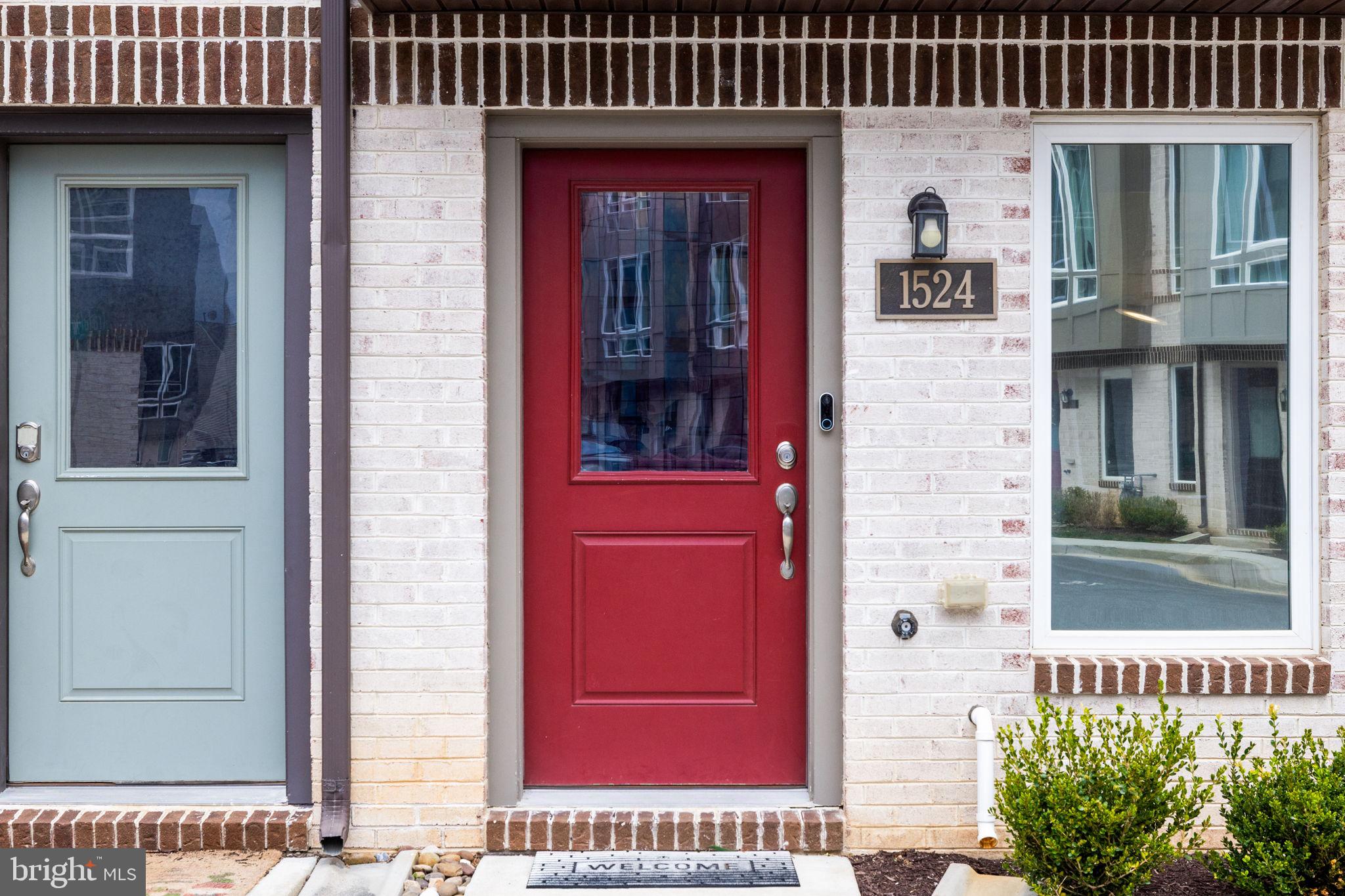 RIVER PLACE - Residential