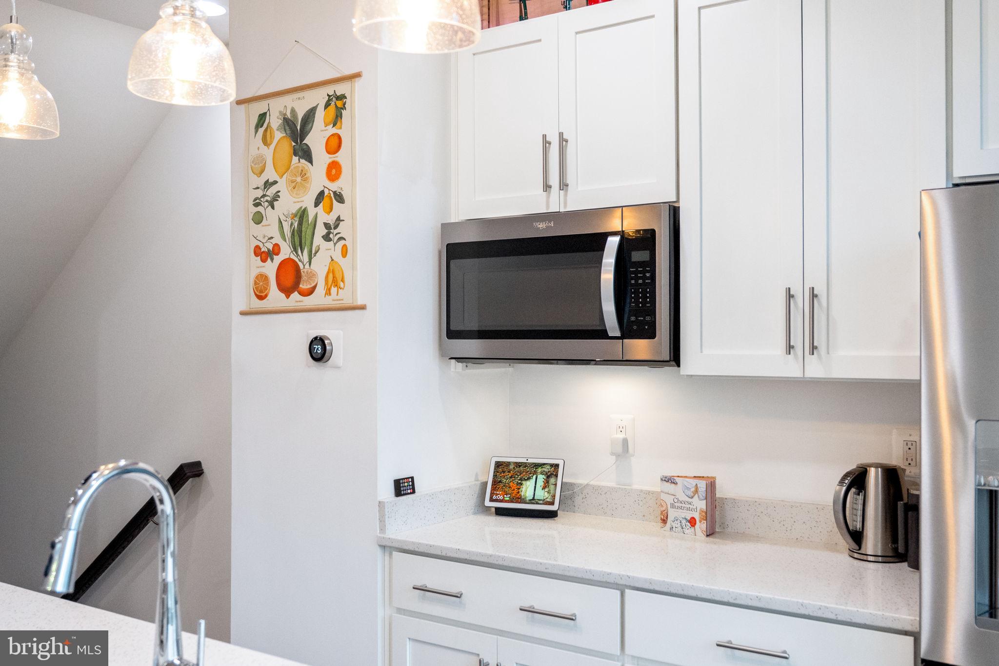 RIVER PLACE - Residential