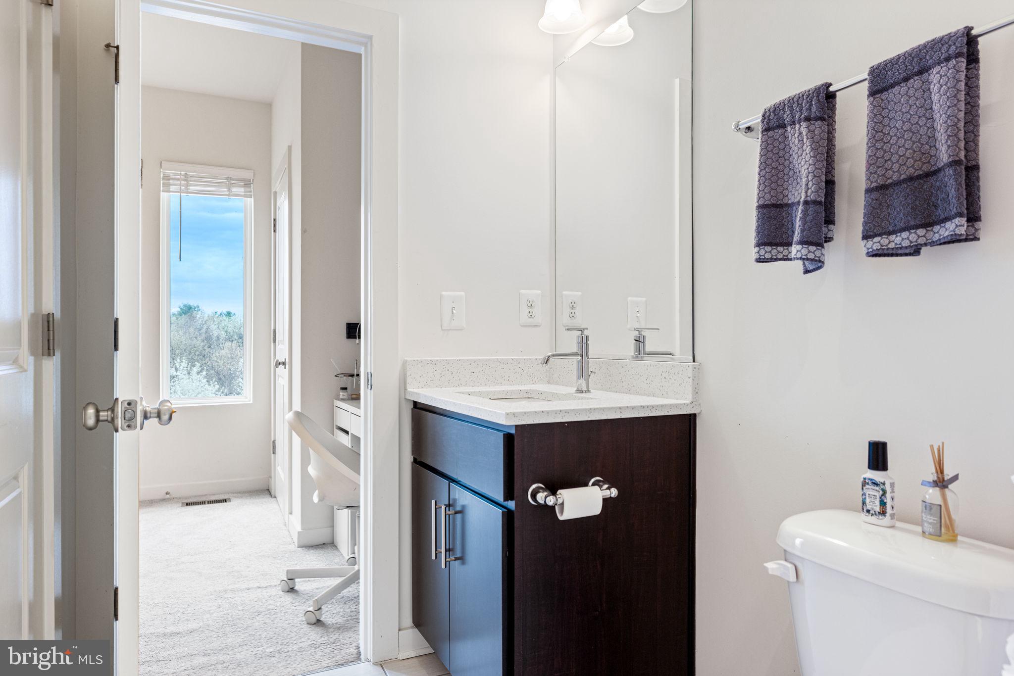 RIVER PLACE - Residential