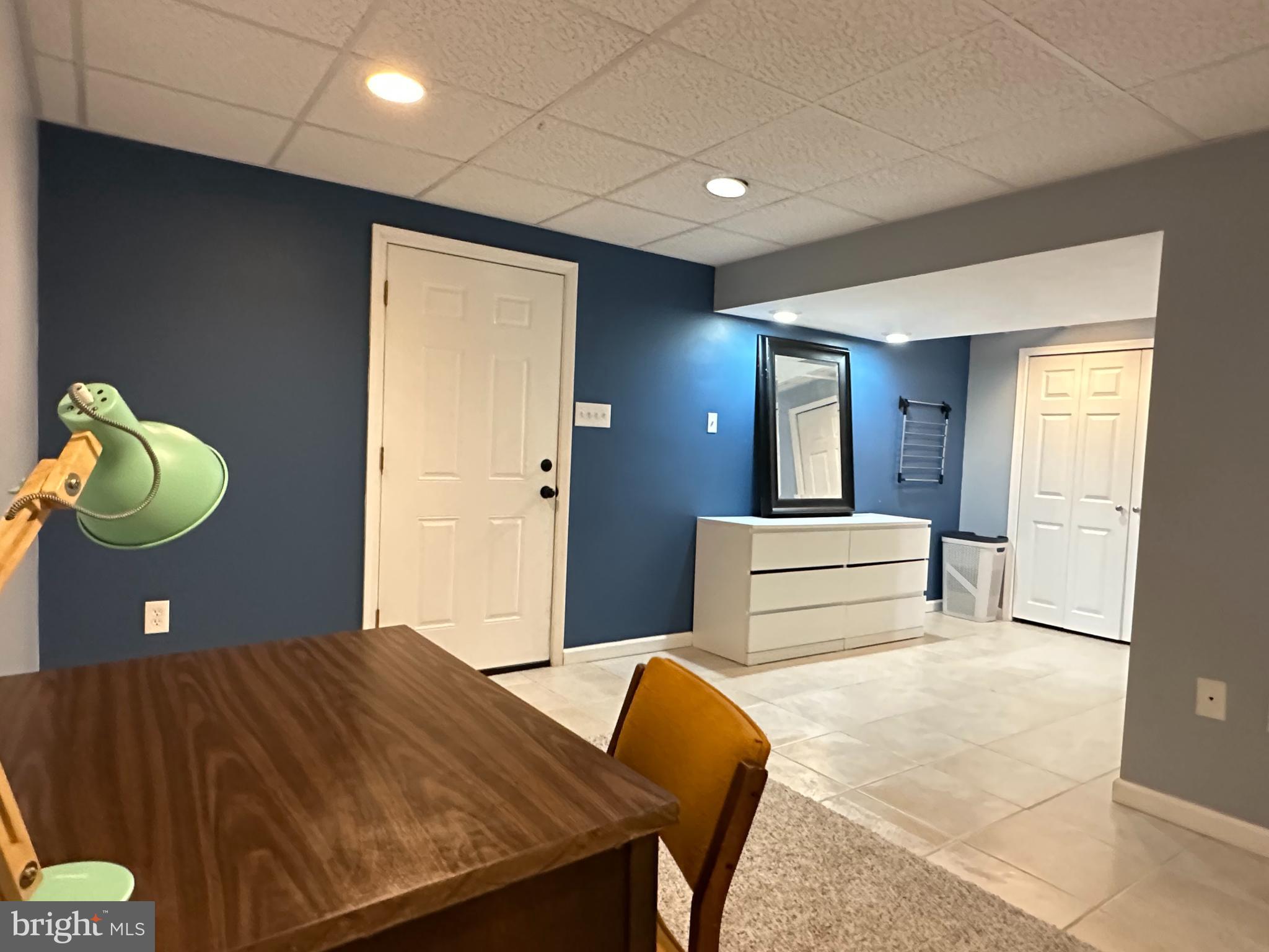 ELKMORE - Residential