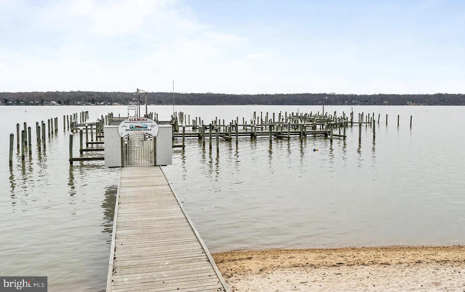 ELKMORE - Residential