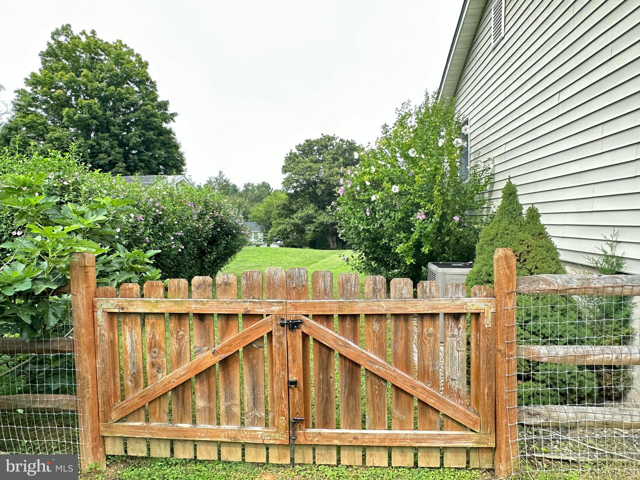 ELKMORE - Residential