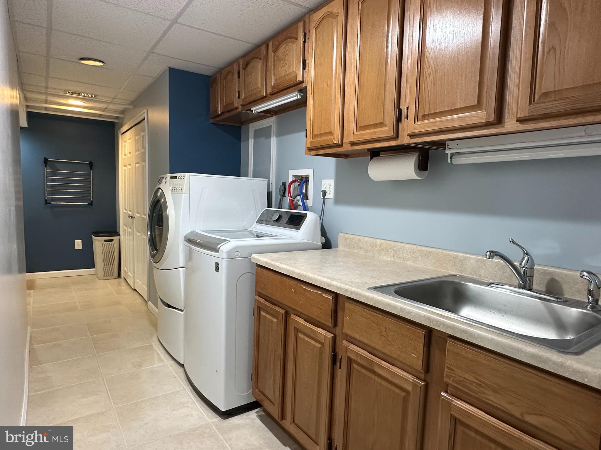 ELKMORE - Residential