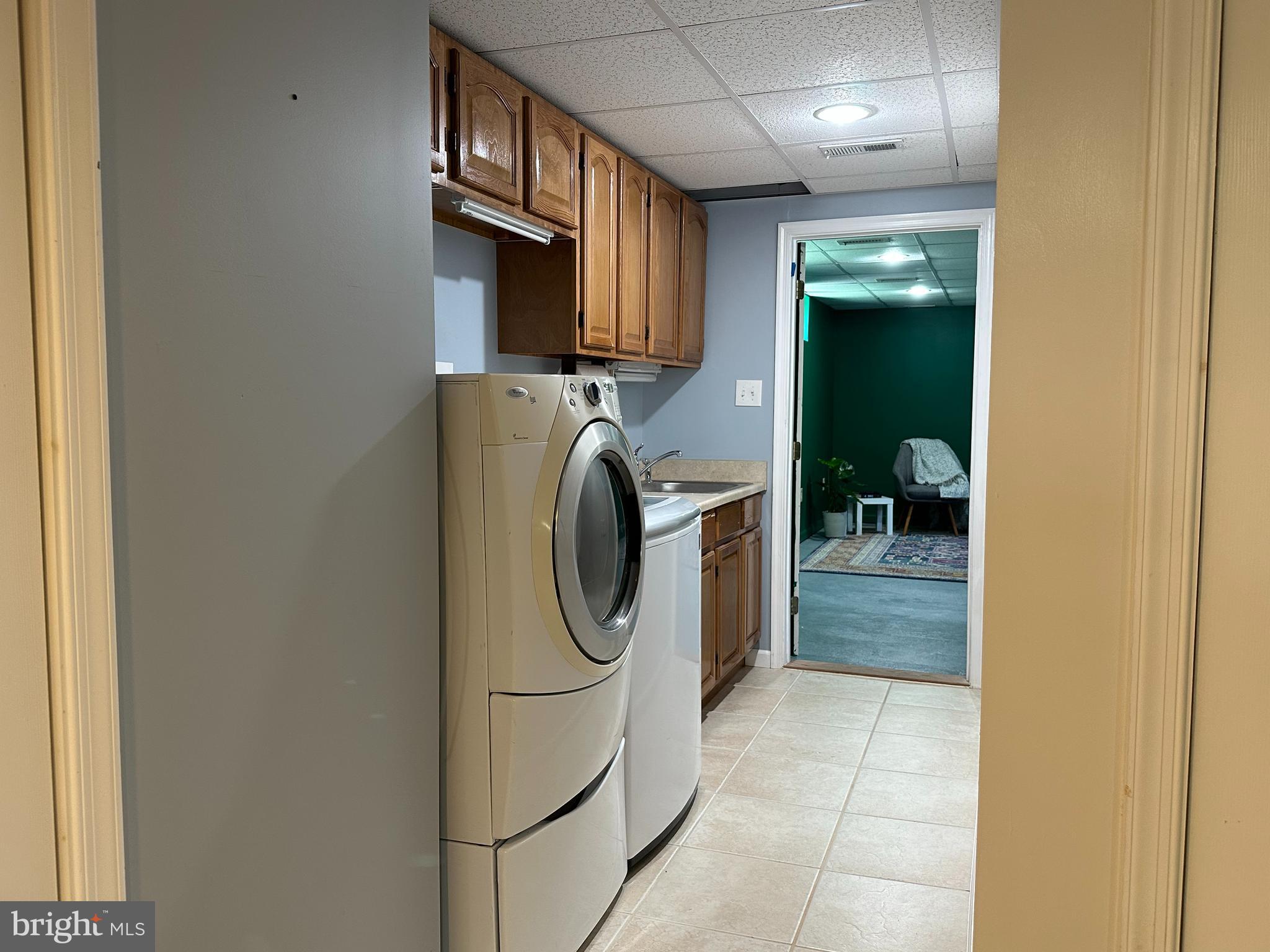 ELKMORE - Residential