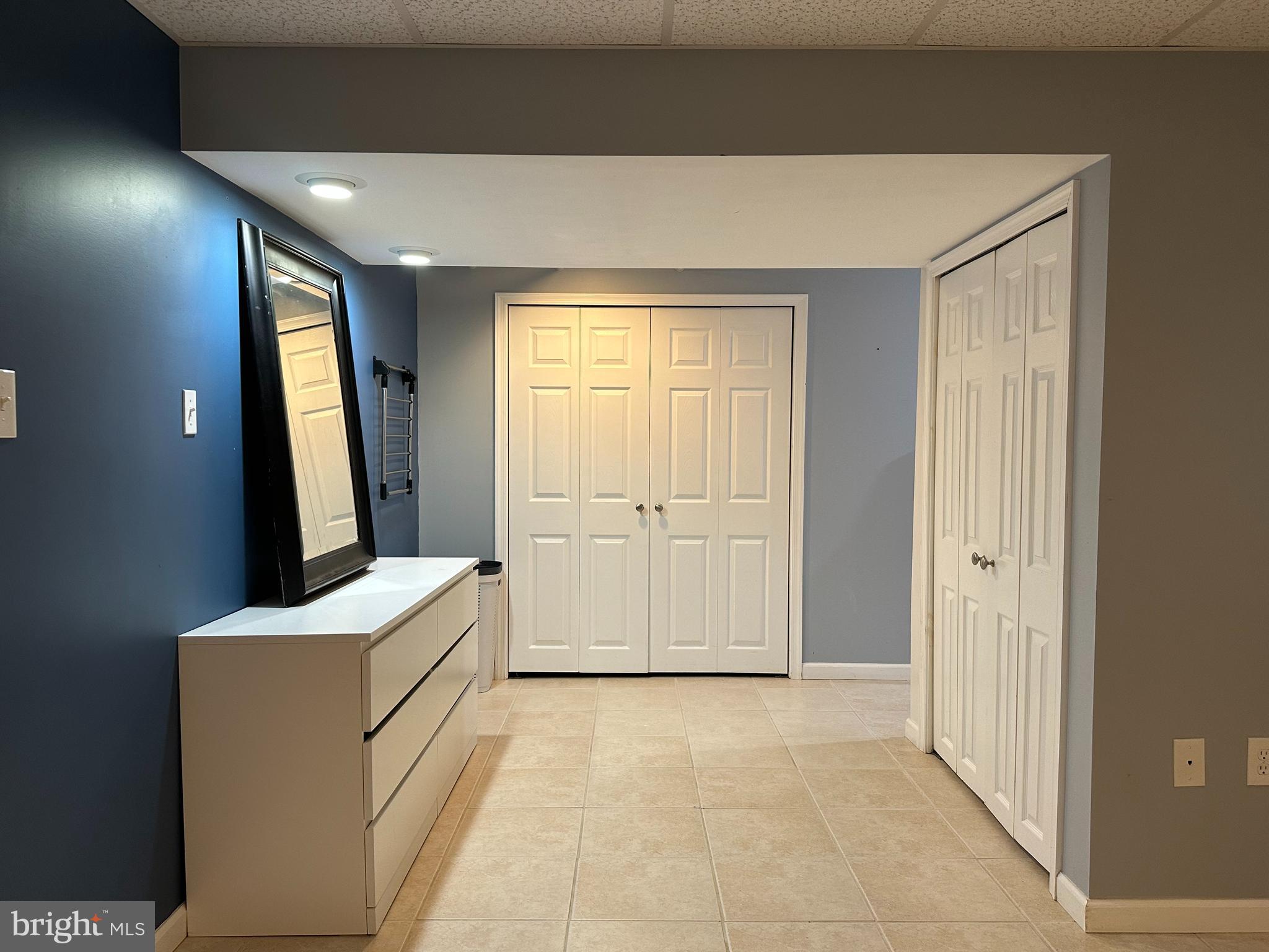 ELKMORE - Residential