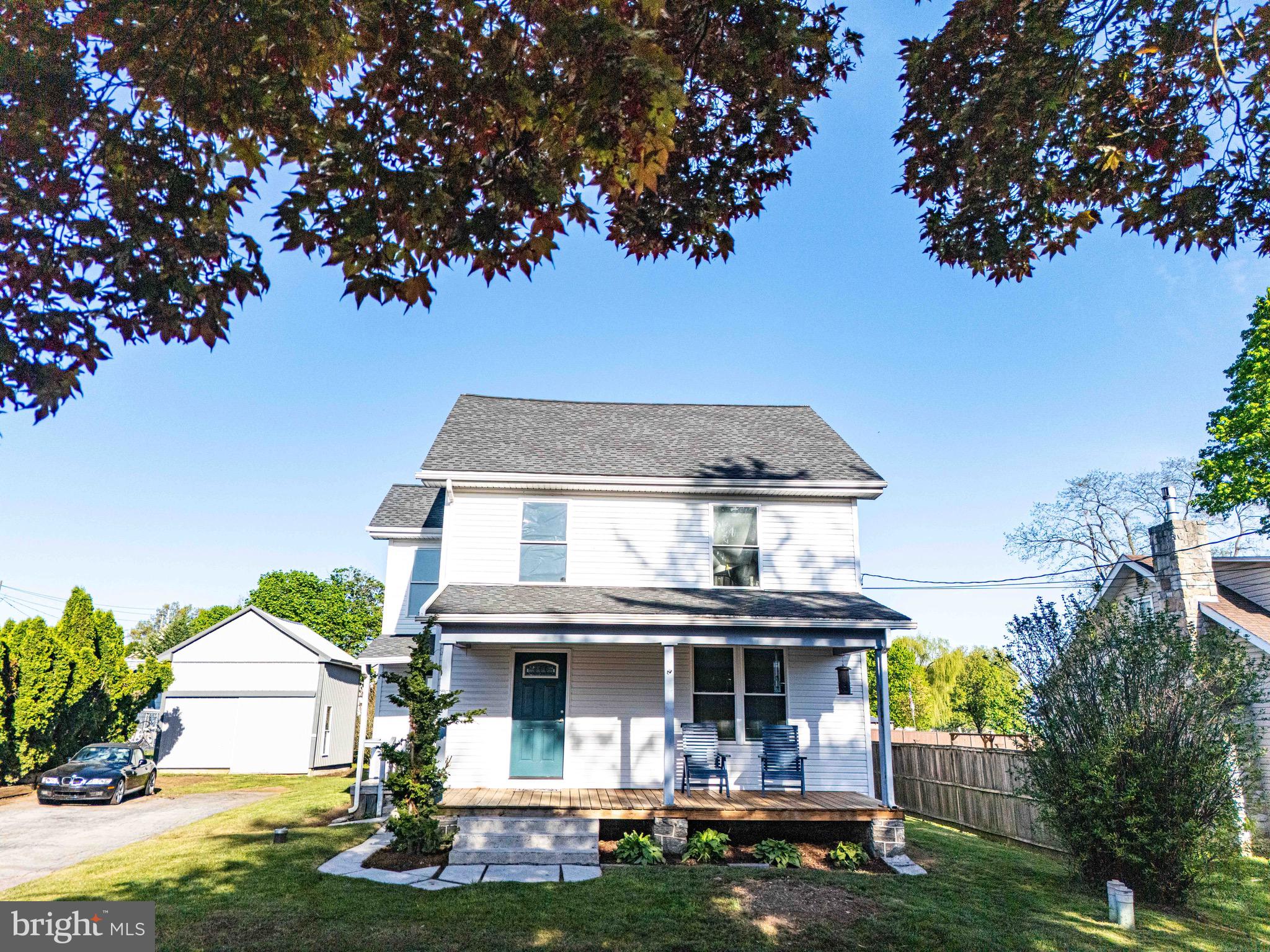 6 N SOUDERSBURG ROAD
