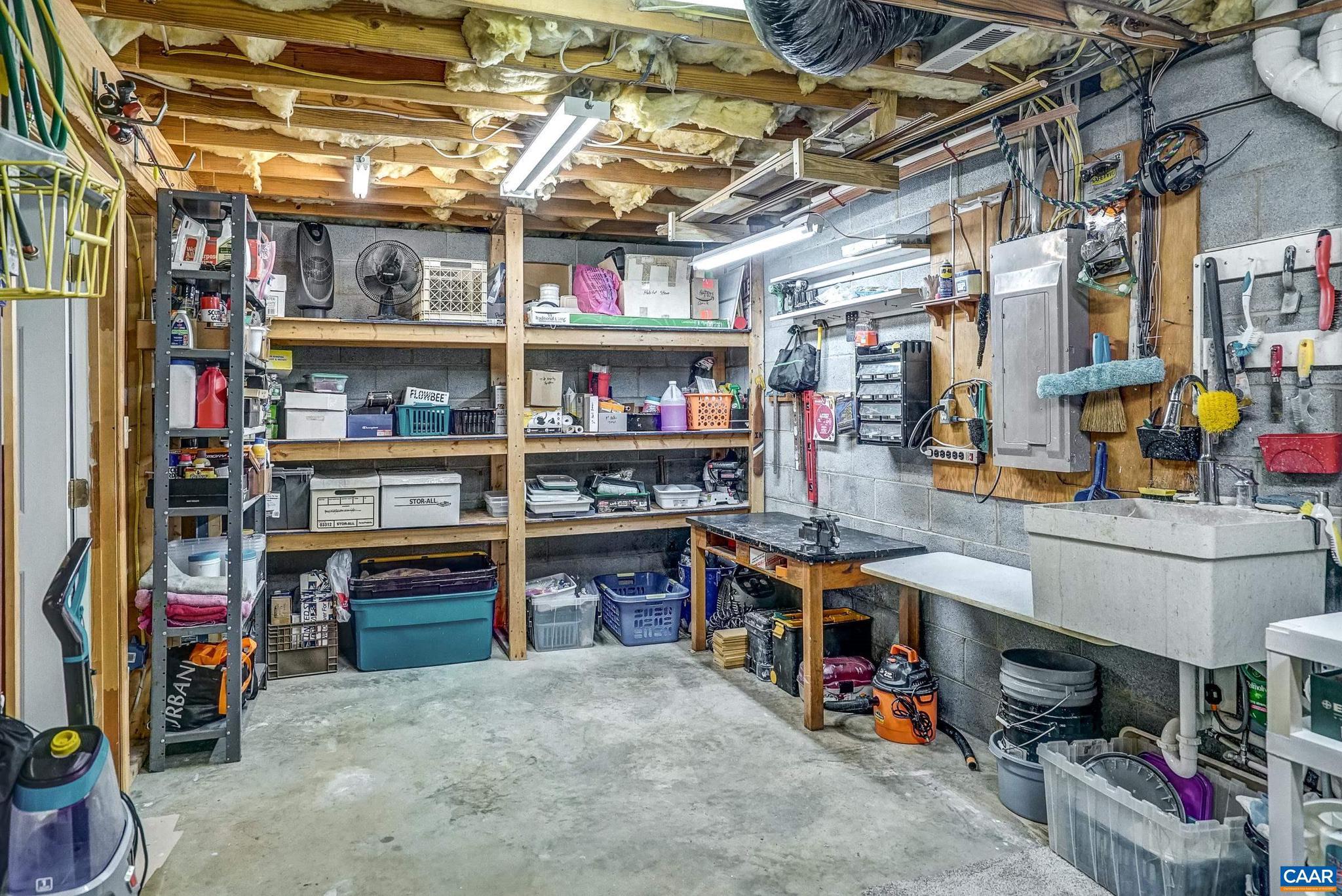 HOLLYMEAD - Residential