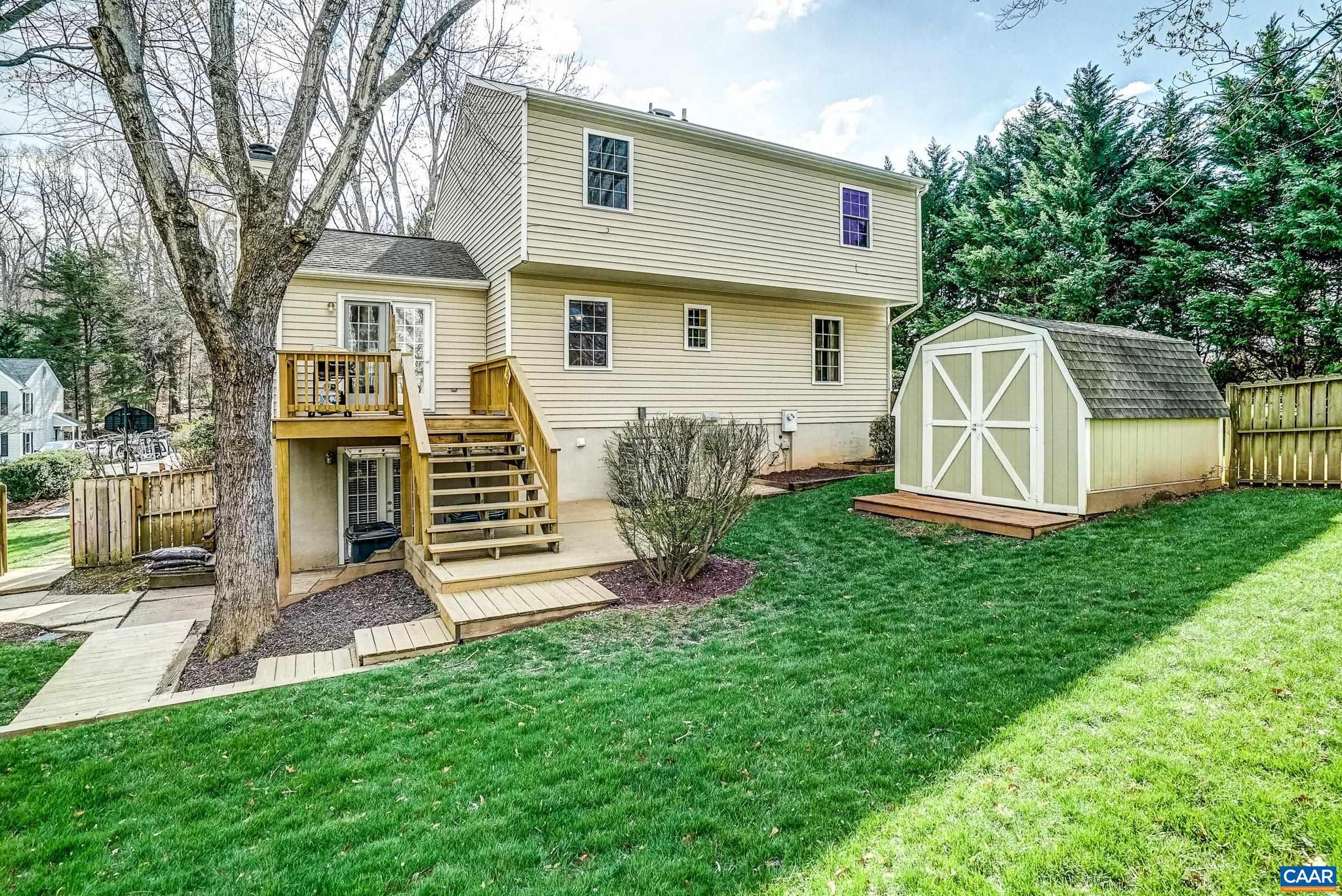 HOLLYMEAD - Residential