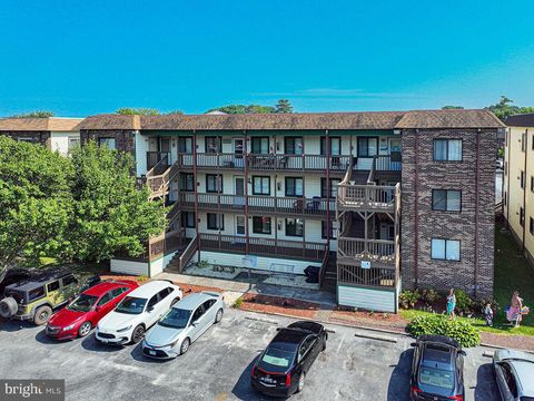 Condo For Sale - 411B 146th Street #331<br/> OCEAN CITY, MD 21842