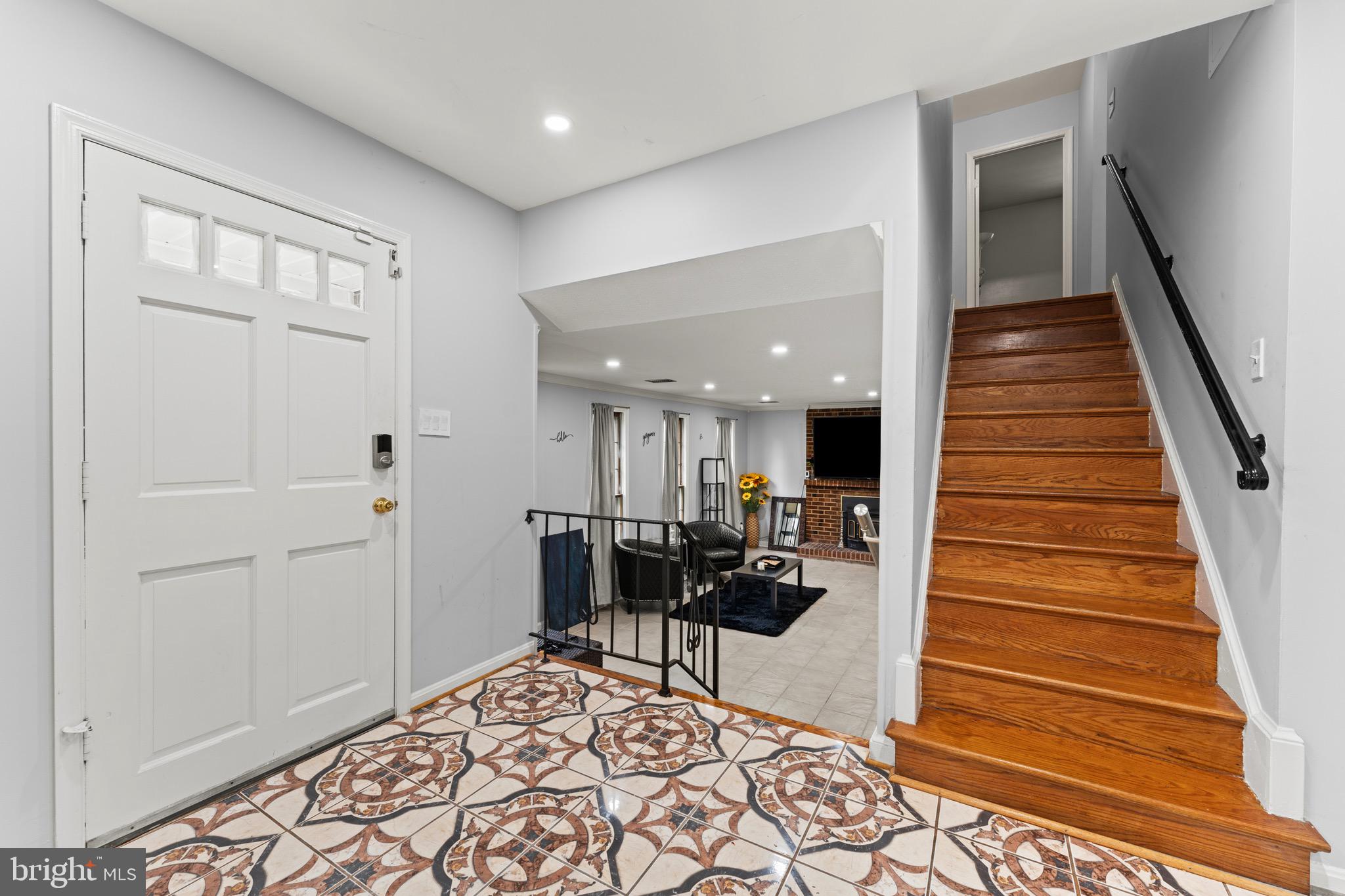 MAPLEWOOD - Residential