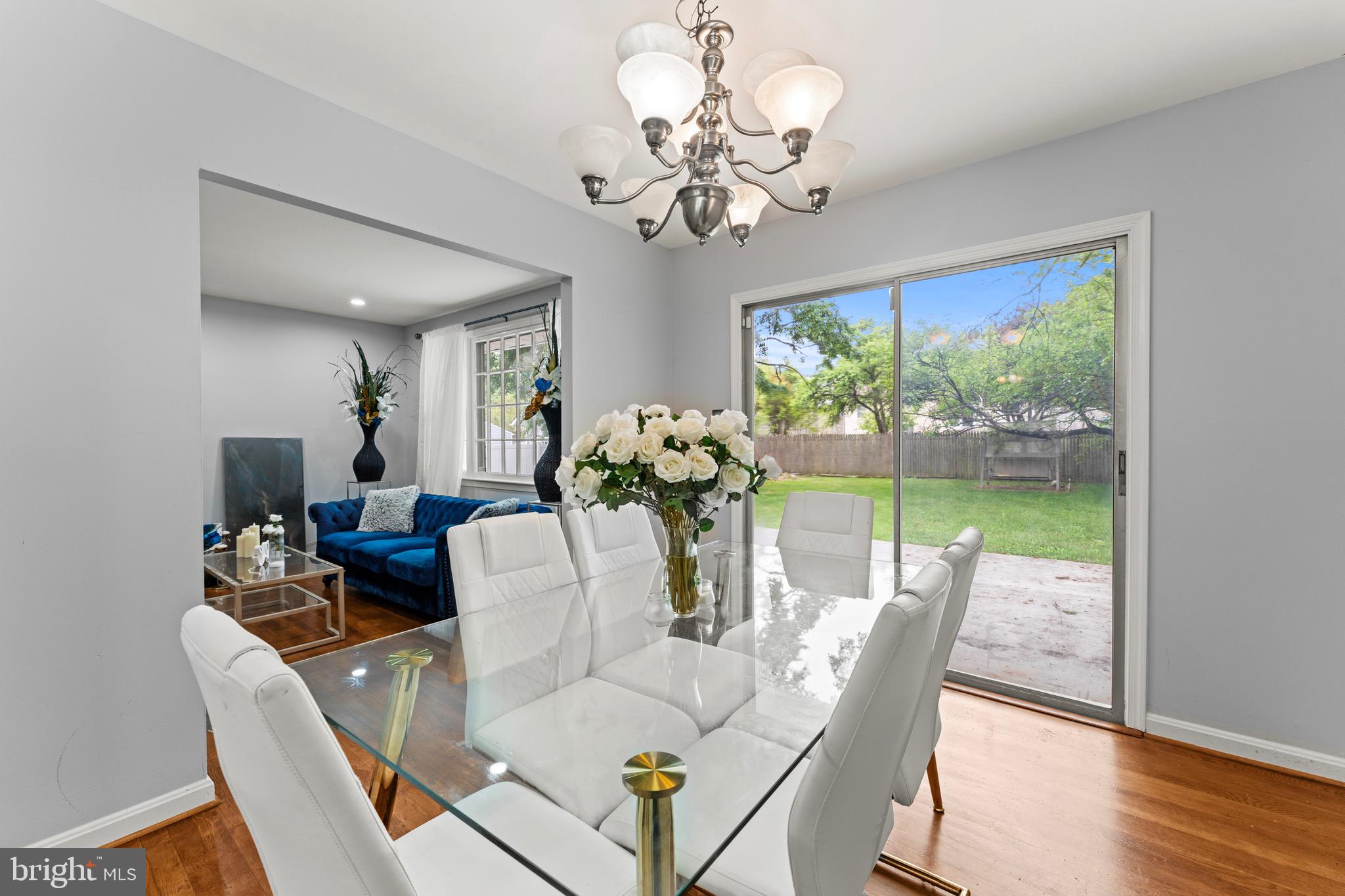 MAPLEWOOD - Residential