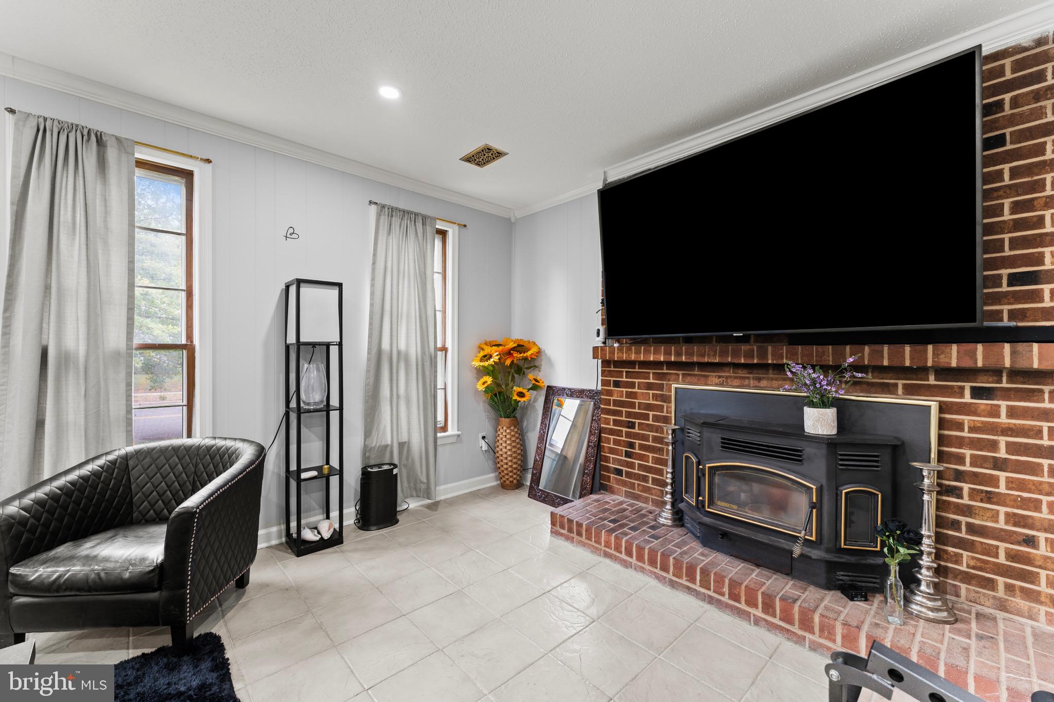 MAPLEWOOD - Residential