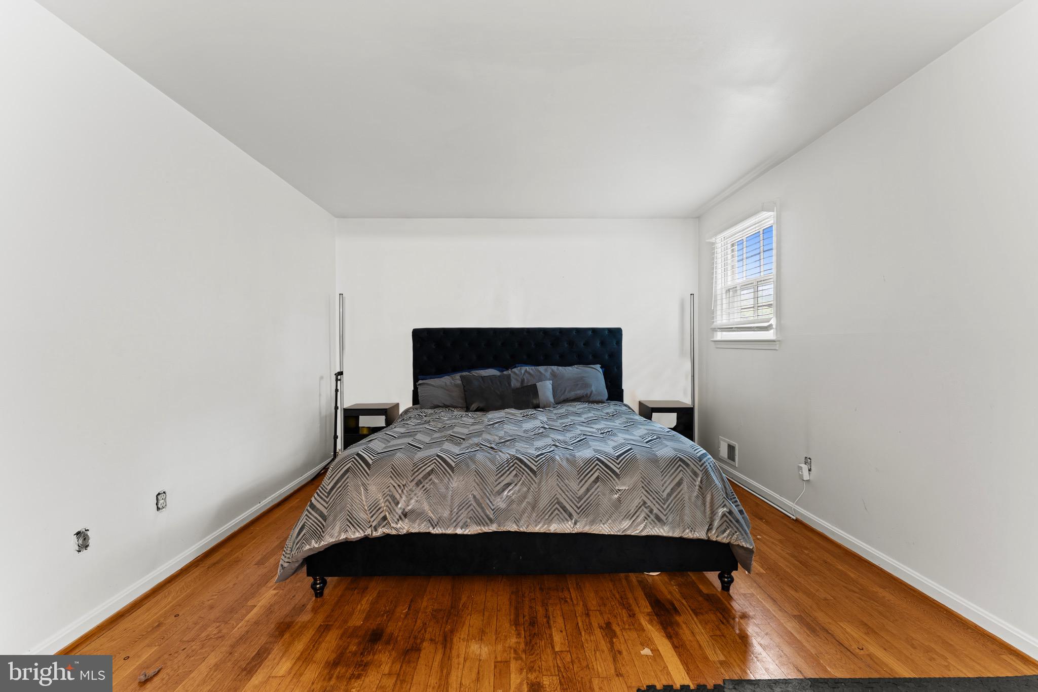 MAPLEWOOD - Residential