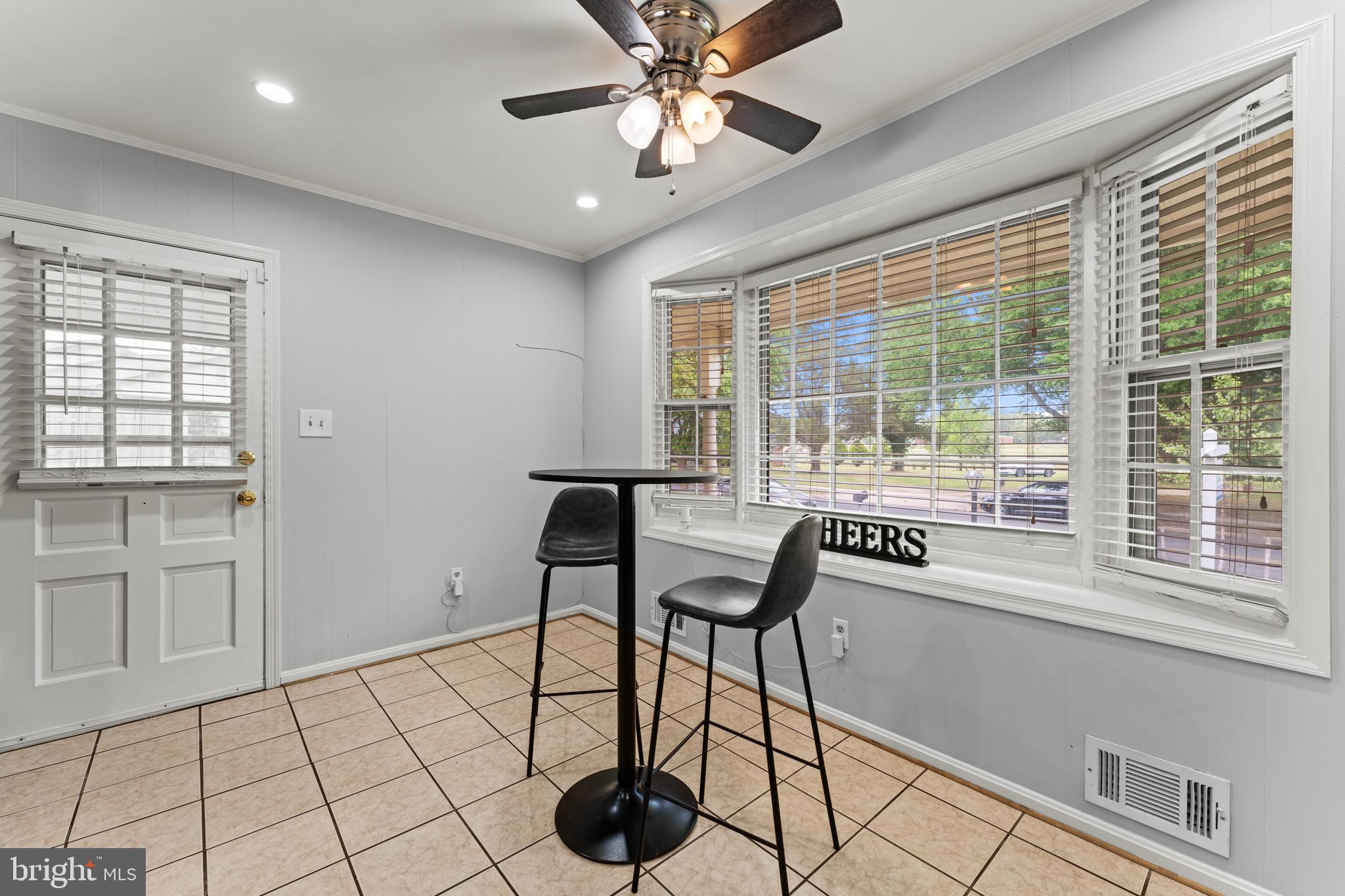 MAPLEWOOD - Residential