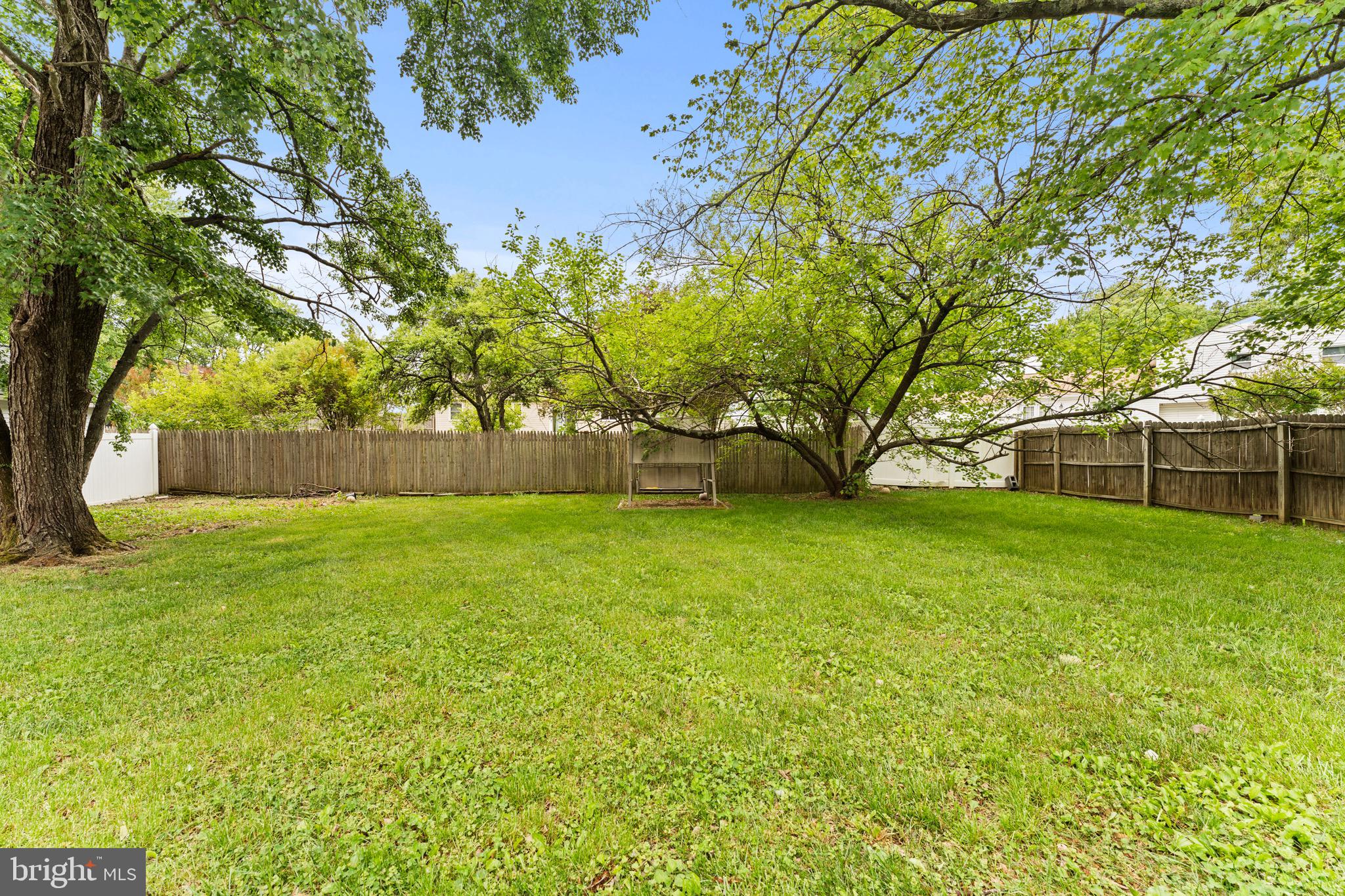 MAPLEWOOD - Residential