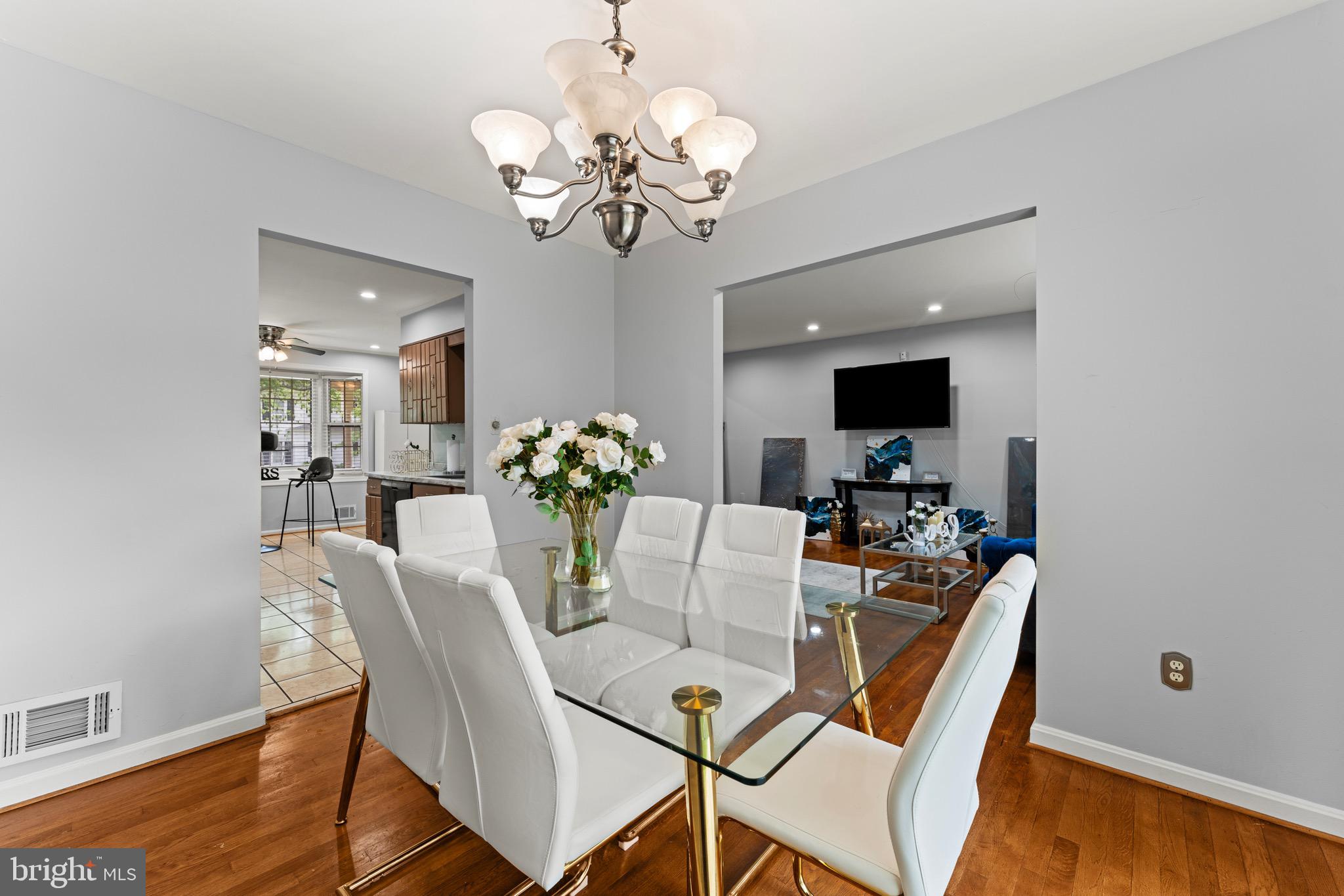 MAPLEWOOD - Residential