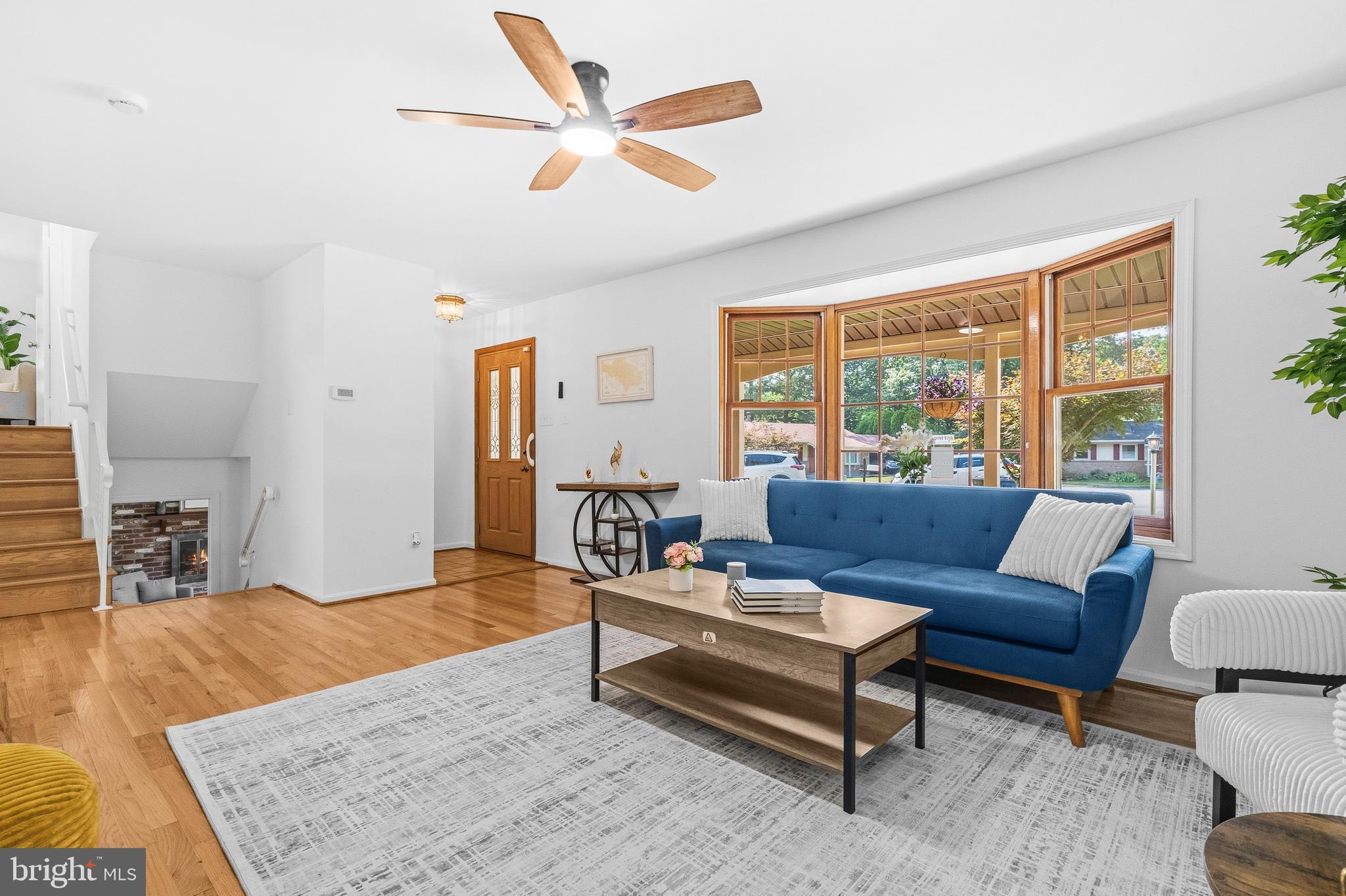 7233 ASHVIEW DRIVE
