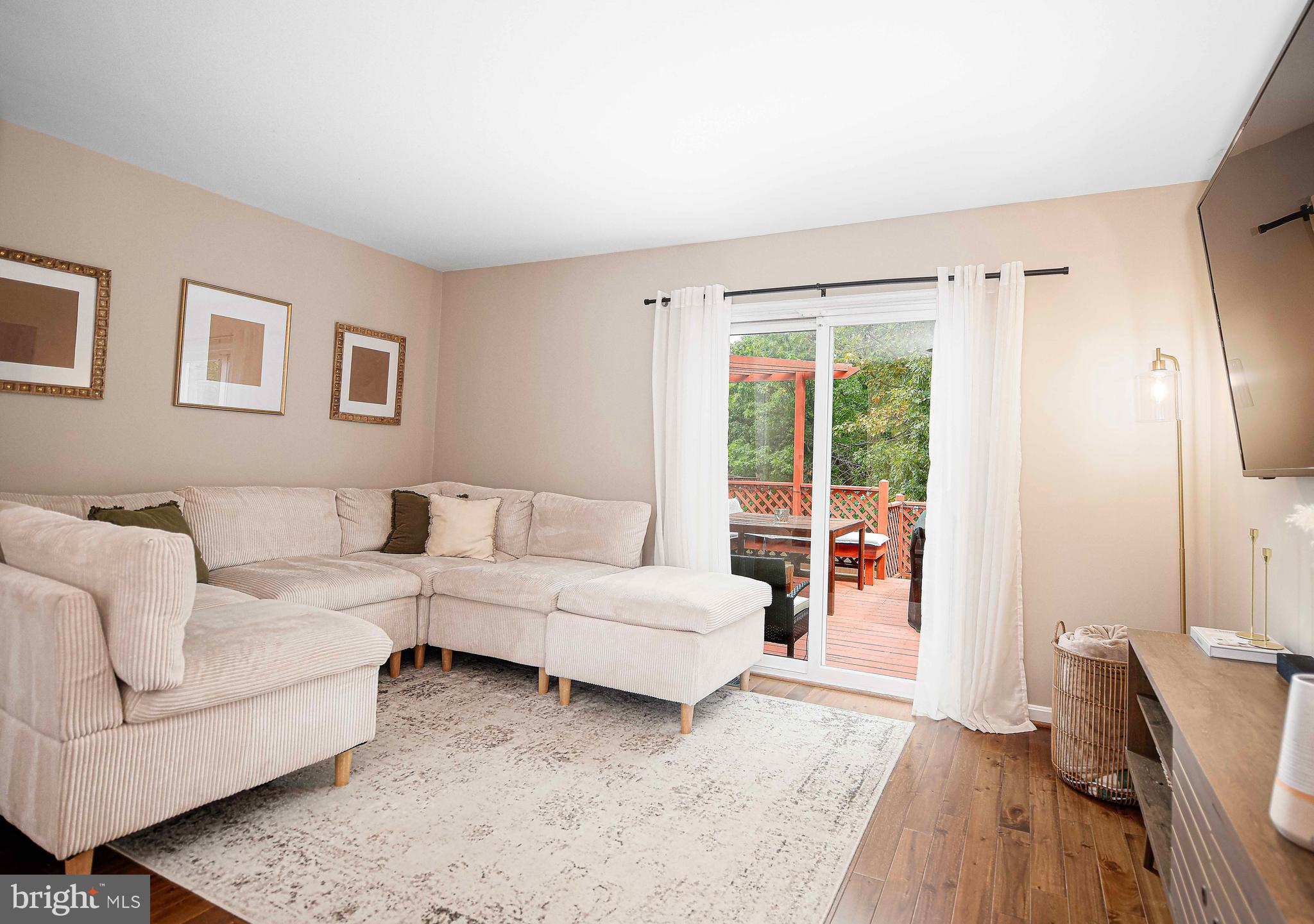 MARBLE HILL - Residential