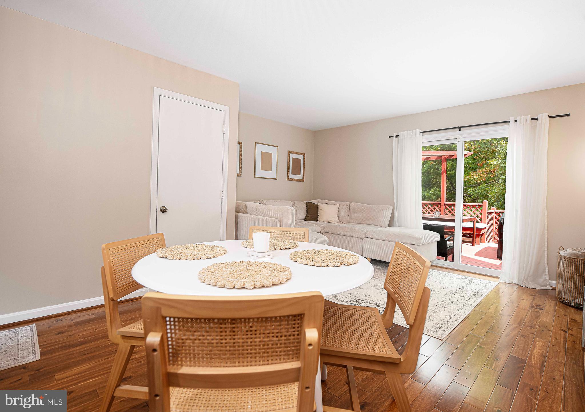 MARBLE HILL - Residential