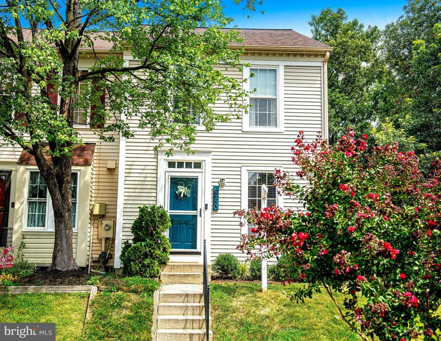 Welcome to this absolutely charming end-of-group townhome-style condo, nestled in the  sought after community of Marble Hill. This home offers three levels of inviting living space, each filled with beautiful features and thoughtful details. Step inside to discover a kitchen that's both stylish and functional, recently renovated in 2020 with gorgeous cabinetry, elegant Carrera marble countertops, and black matte stainless steel appliances. The gleaming hardwood floors flow effortlessly through the main level, guiding you up the stairs to the upper level. The open floor plan connects the kitchen to the spacious dining and living rooms, where you'll find sliders that lead to a large deck, perfect for relaxing or entertaining, with steps down to a private fenced-in backyard. Upstairs, you'll find two generously sized bedrooms, including an owner's suite with a walk-in closet, which opens to a full hall bath. A second large bedroom completes this level, offering plenty of room for family or guests. The finished lower level adds even more living space – ideal for a family room, home gym, or even an additional bedroom, with a second full bath for added convenience. Recent updates ensure peace of mind, including a brand-new HVAC system (2025), a recently replaced water heater, sump pump, and an architectural roof with 40-year shingles and maintenance-free fascia boards (all replaced in 2021). Conveniently located near major highways, interstates, and shopping, this lovely home is ready for you to call HOME!