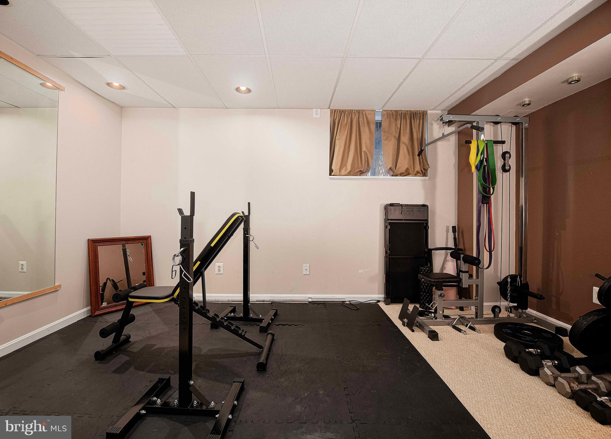 MARBLE HILL - Residential