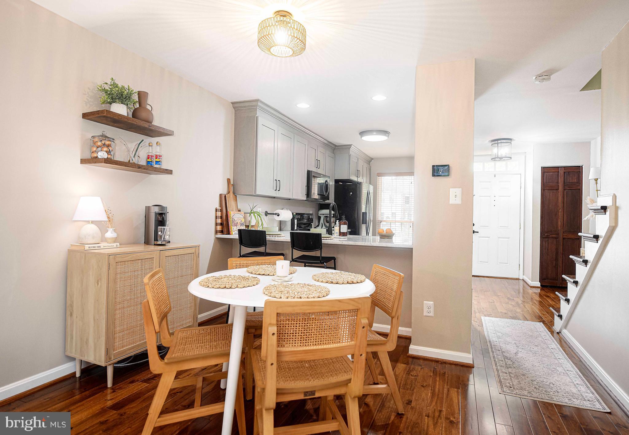 MARBLE HILL - Residential