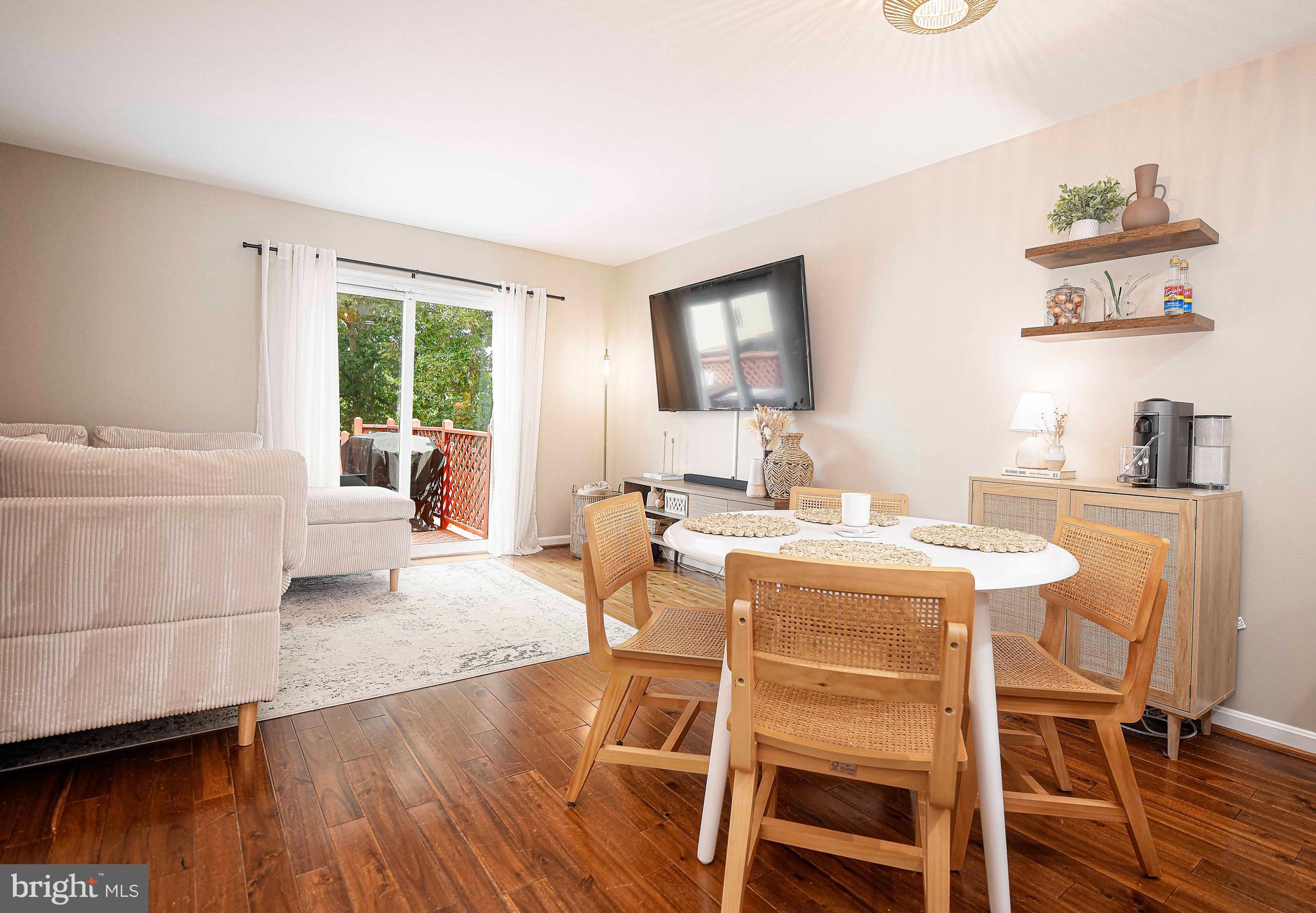 MARBLE HILL - Residential