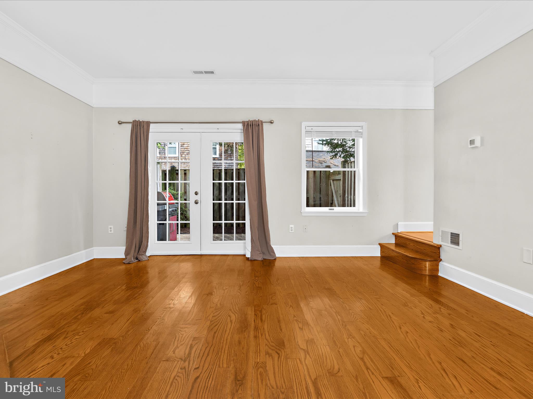 CARRIAGE HOUSE - Residential