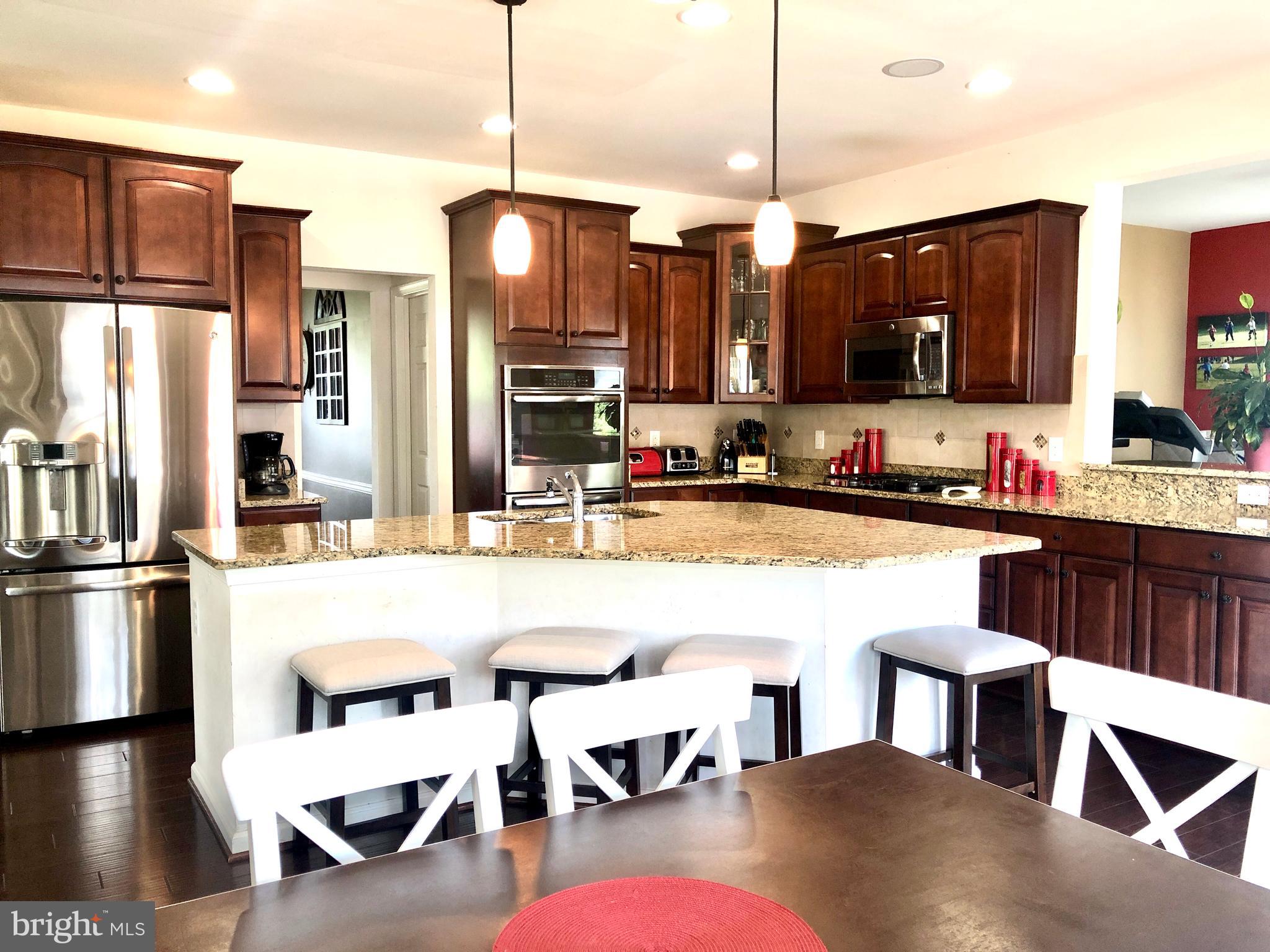 HOPE HILL CROSSING - Residential