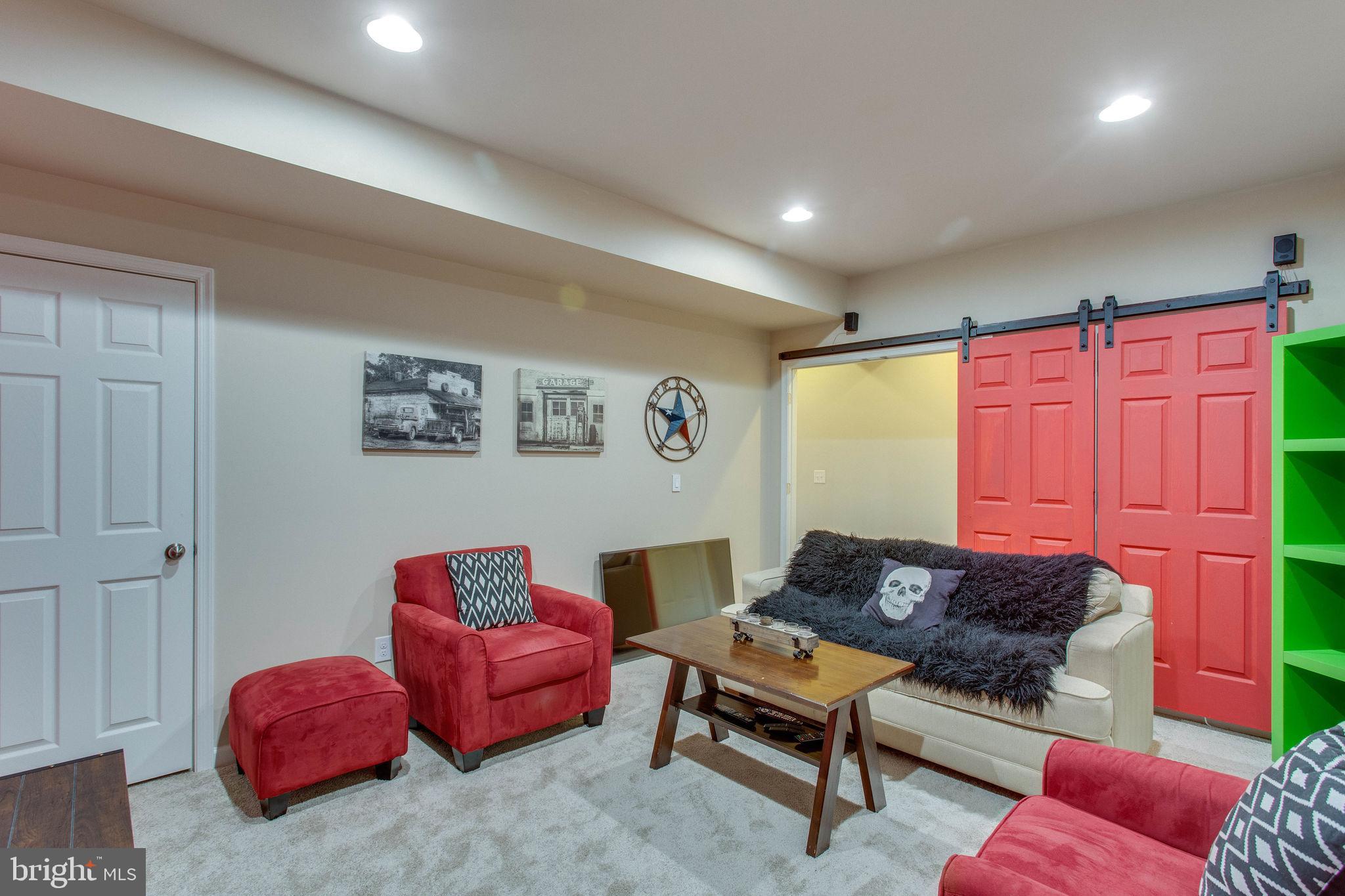 HOPE HILL CROSSING - Residential