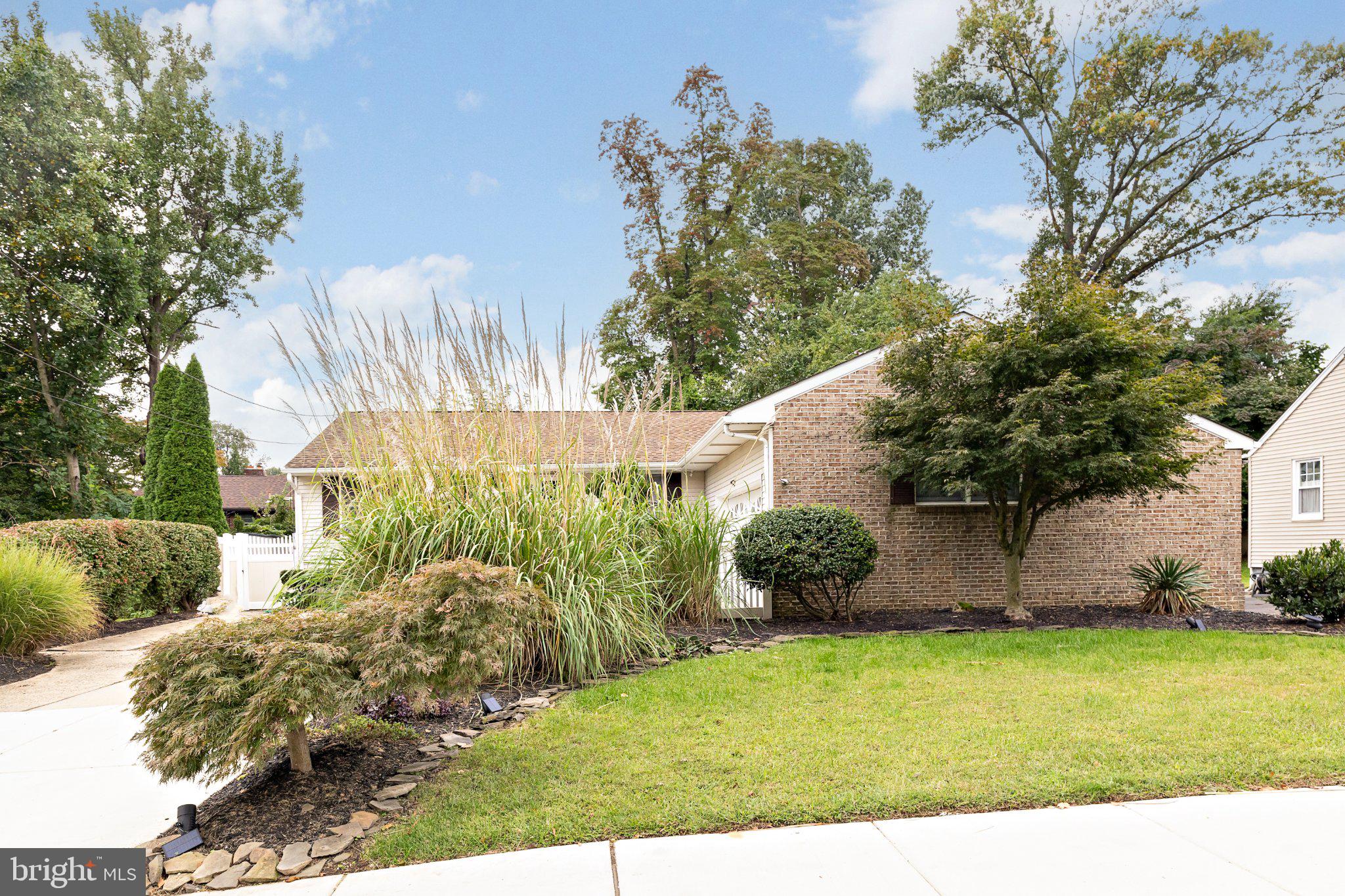 1828 KINGS HIGHWAY