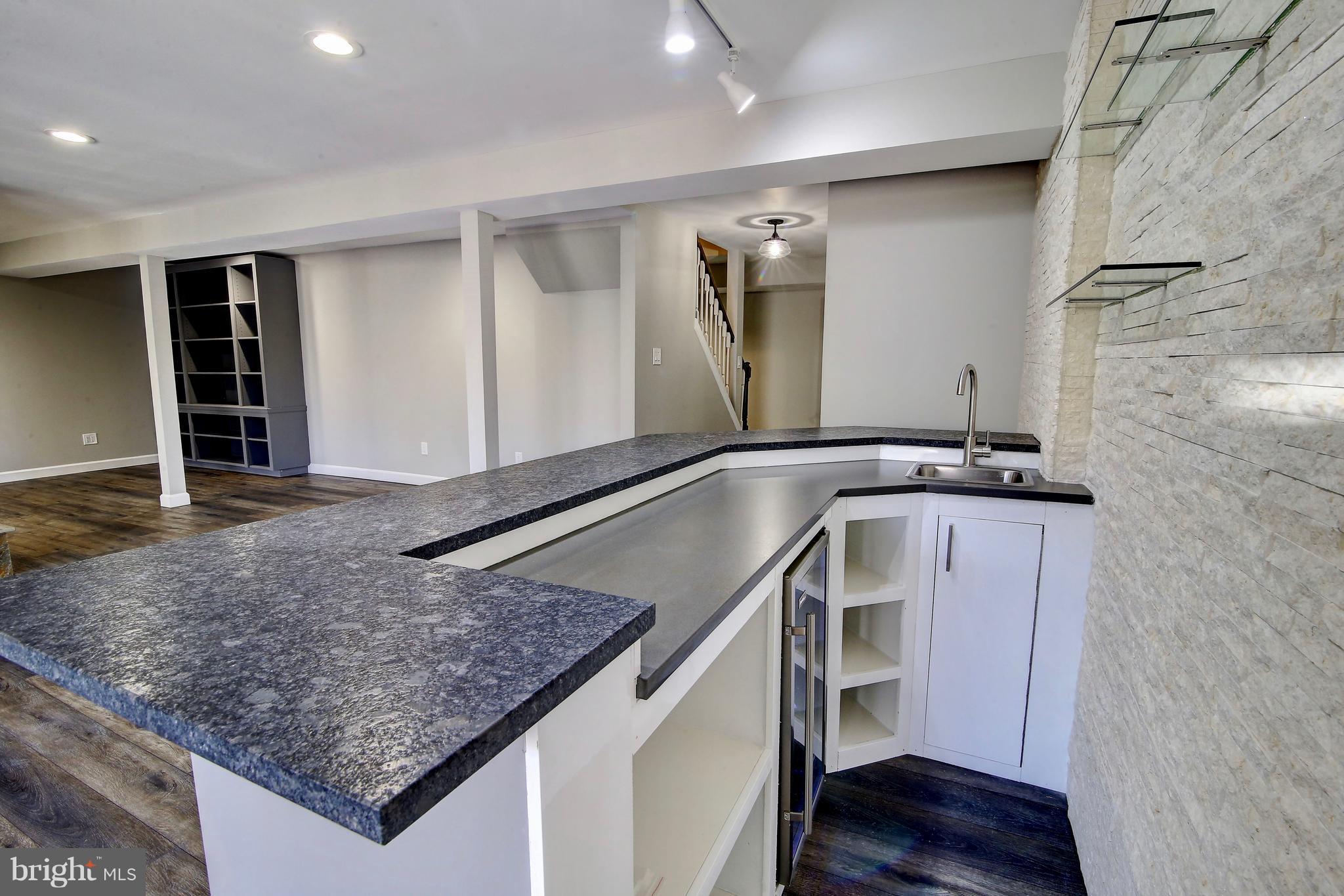 GREAT OAKS - Residential